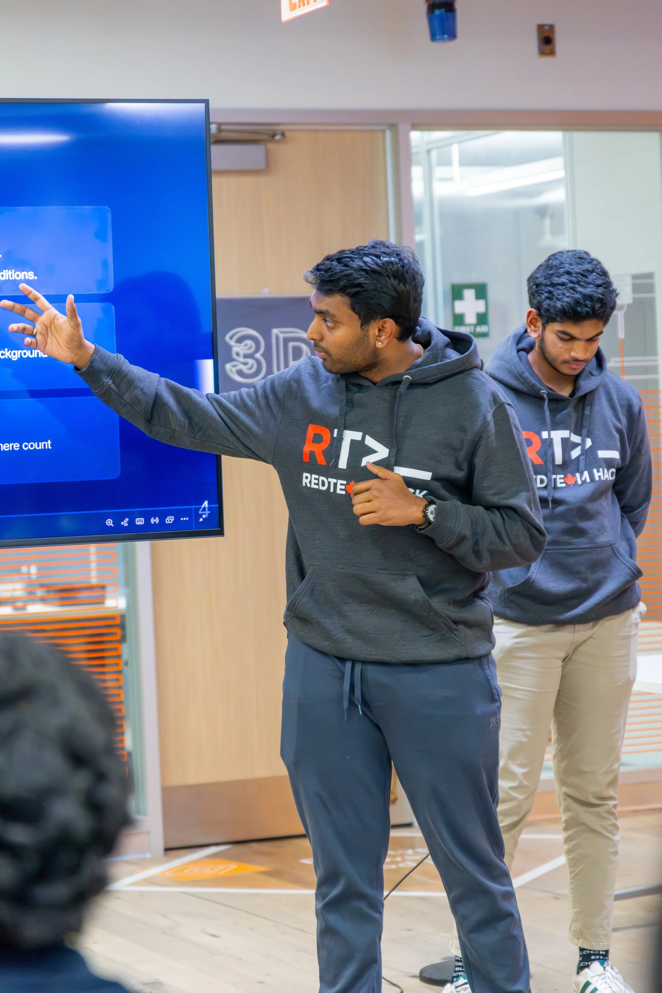 Hackathon-17.jpg