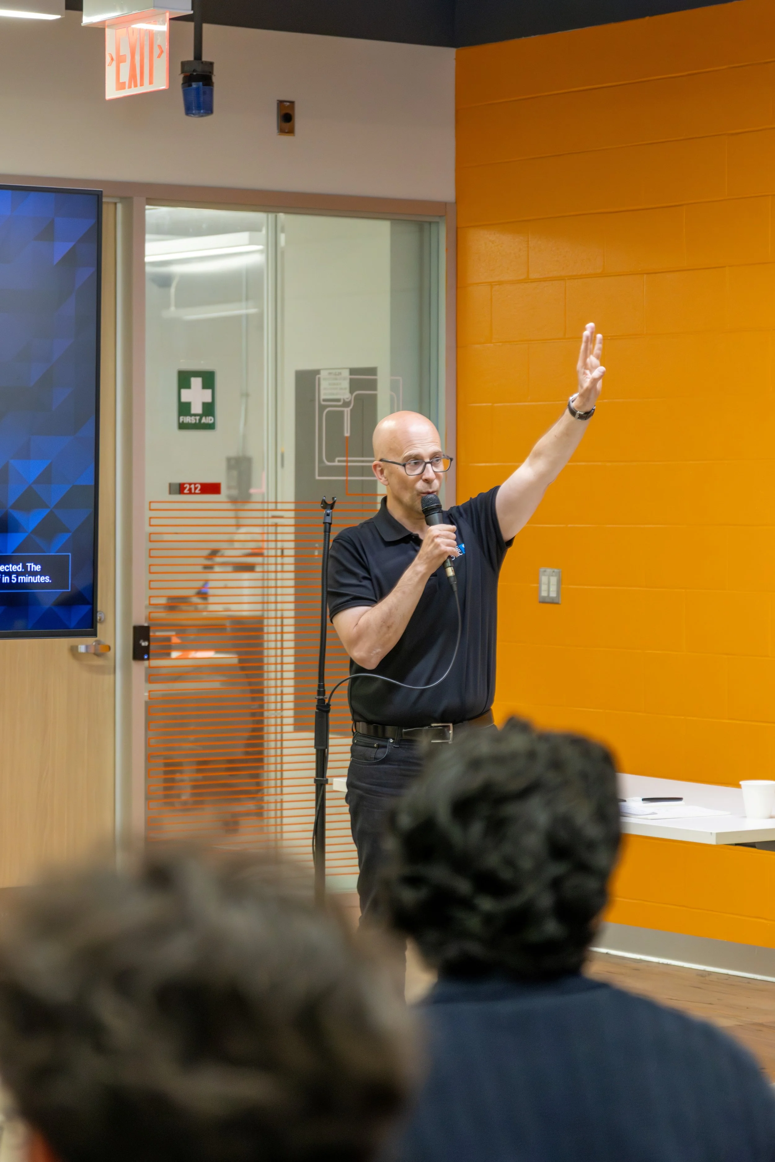 Hackathon-1.jpg