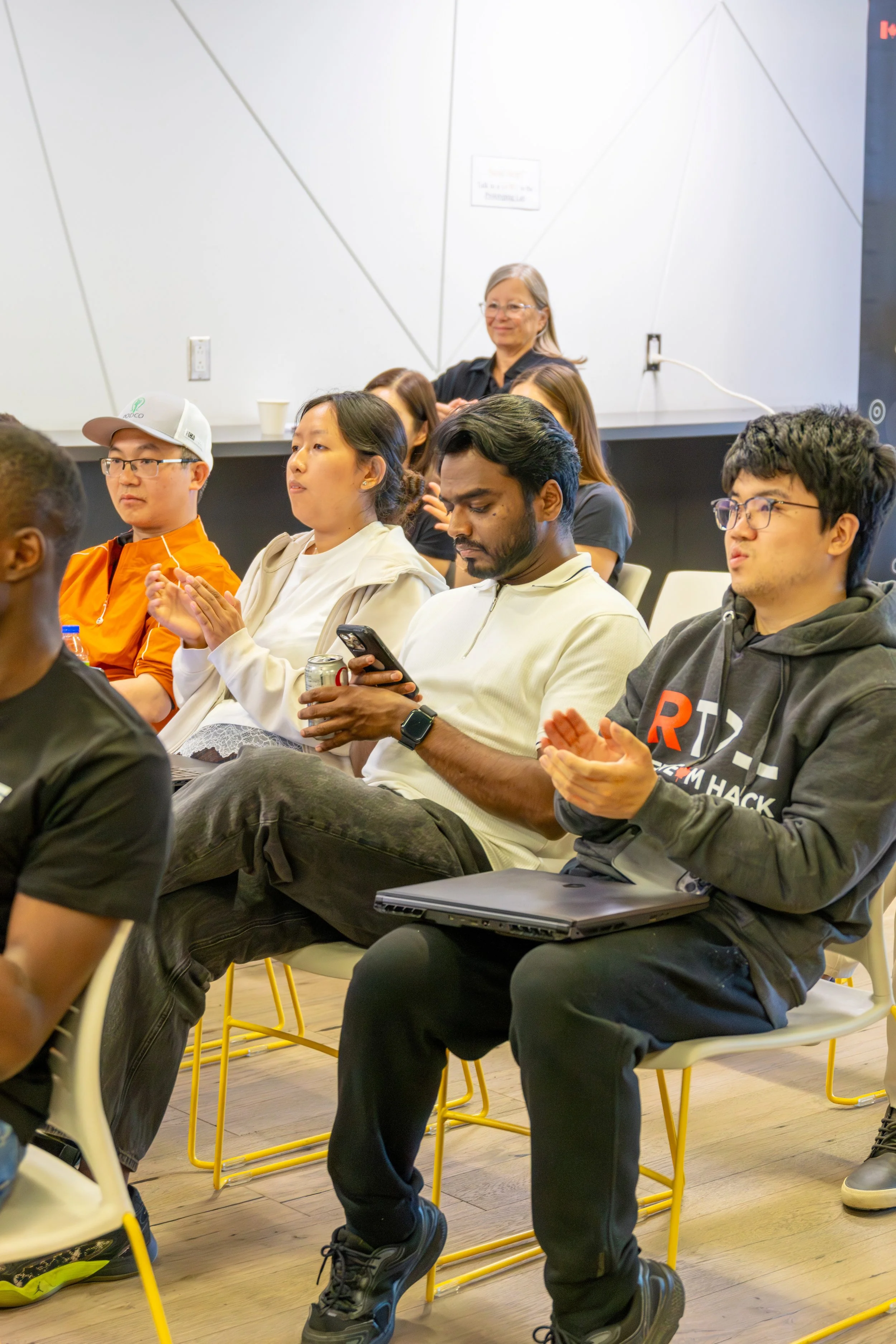Hackathon-13.jpg
