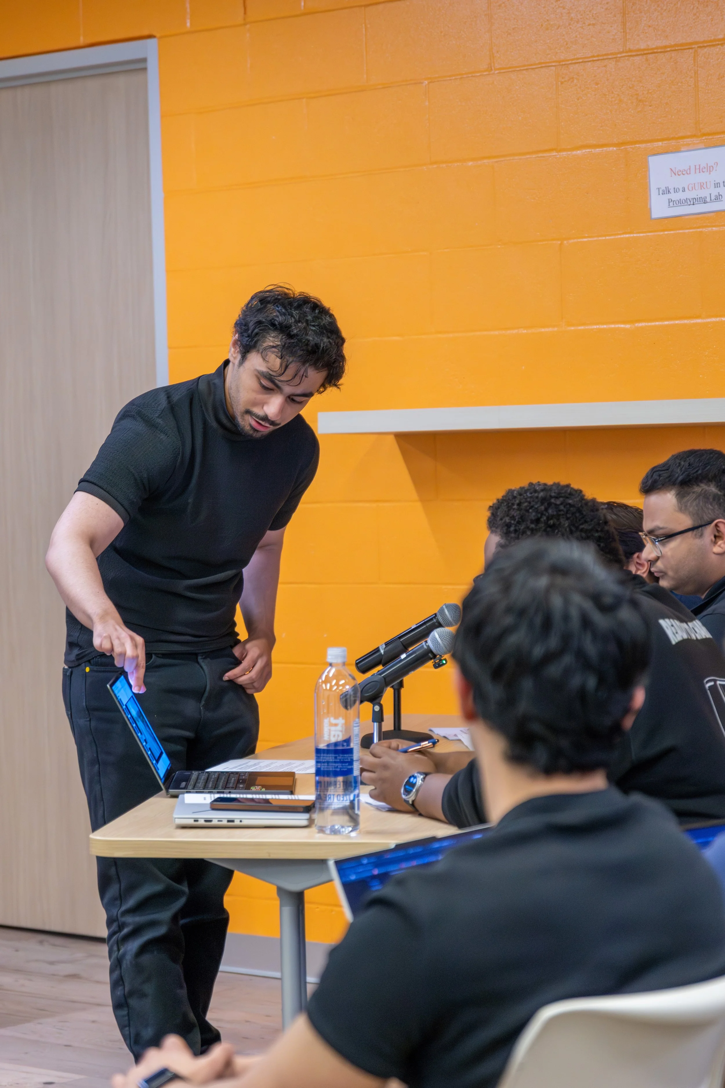 Hackathon-23.jpg