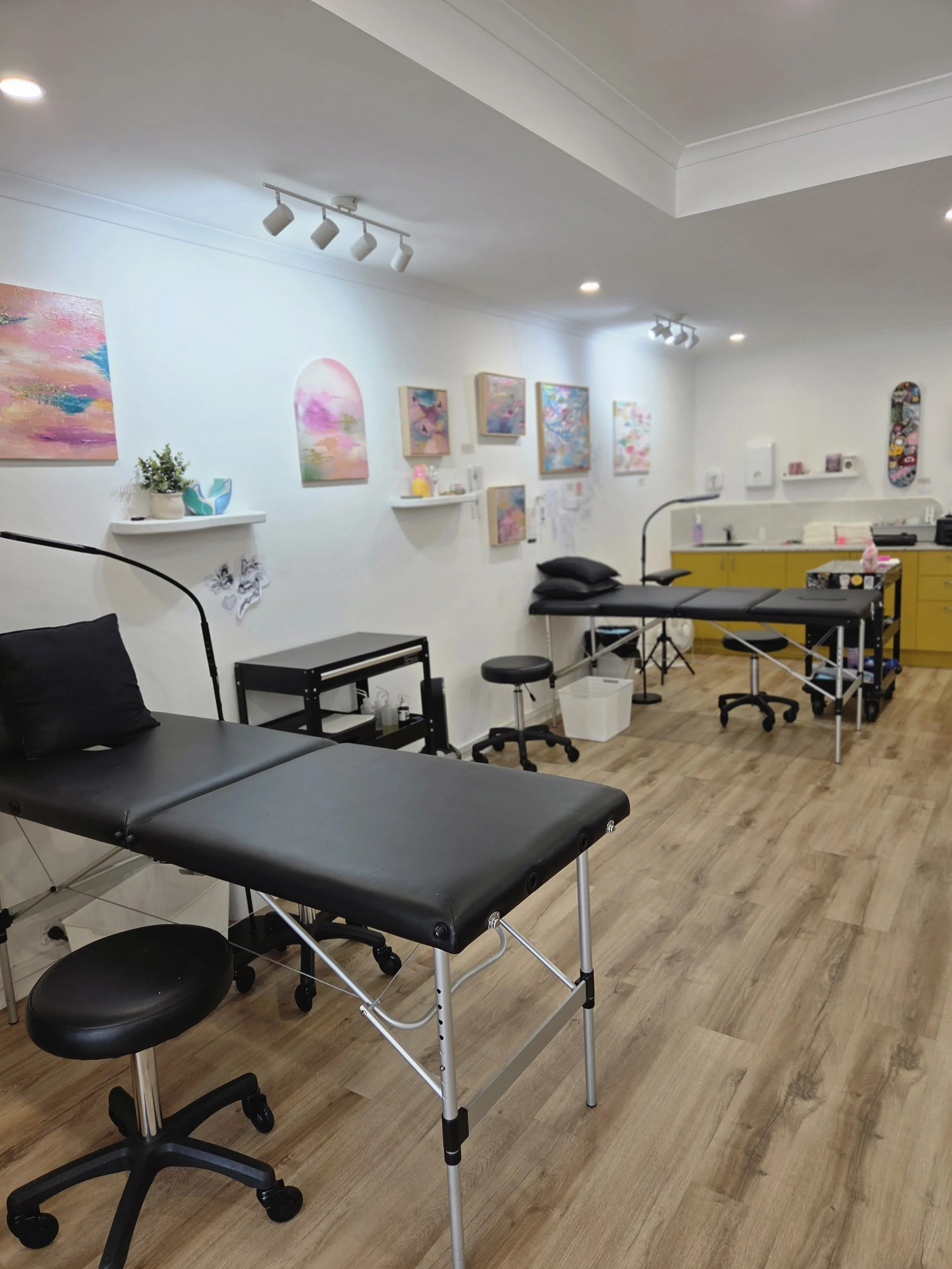 Custom fine line and realism tattoos by professional artists at Heart and Home Tattoo in Moonee Ponds, Melbourne.  Experienced tattoo artists in Moonee Ponds creating fine line and realistic tattoos – Heart and Home Tattoo, Melbourne.