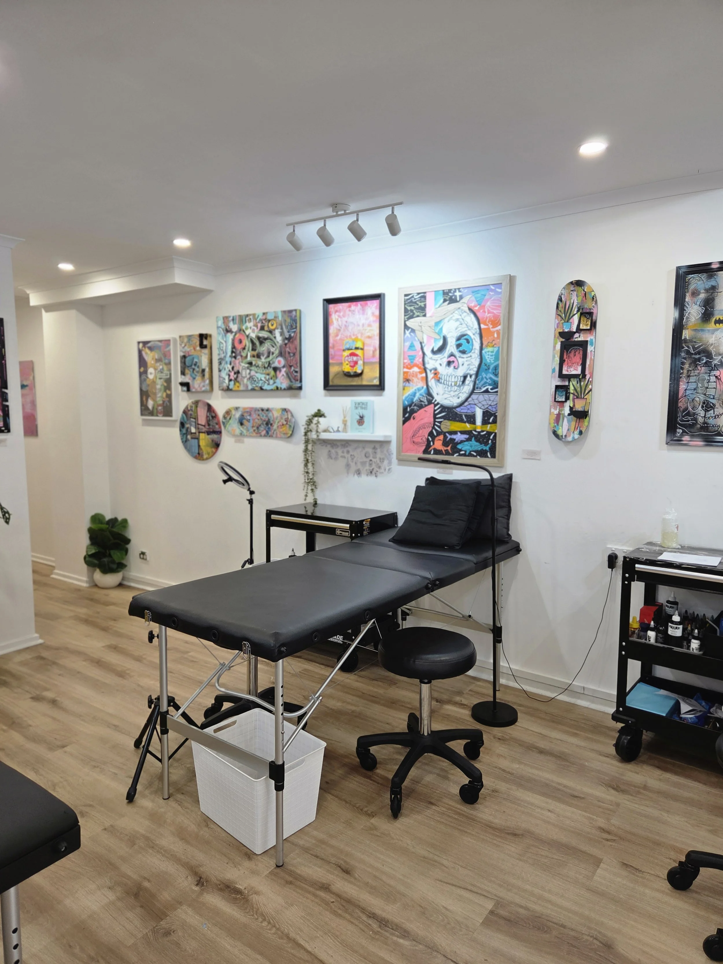 Heart and Home Tattoo studio interior – safe, bright, and professional space for fine line and realism tattoos in Melbourne. Professional tattoo studio in Melbourne specializing in realism and fine line tattoos – Heart and Home Tattoo, Moonee Ponds.