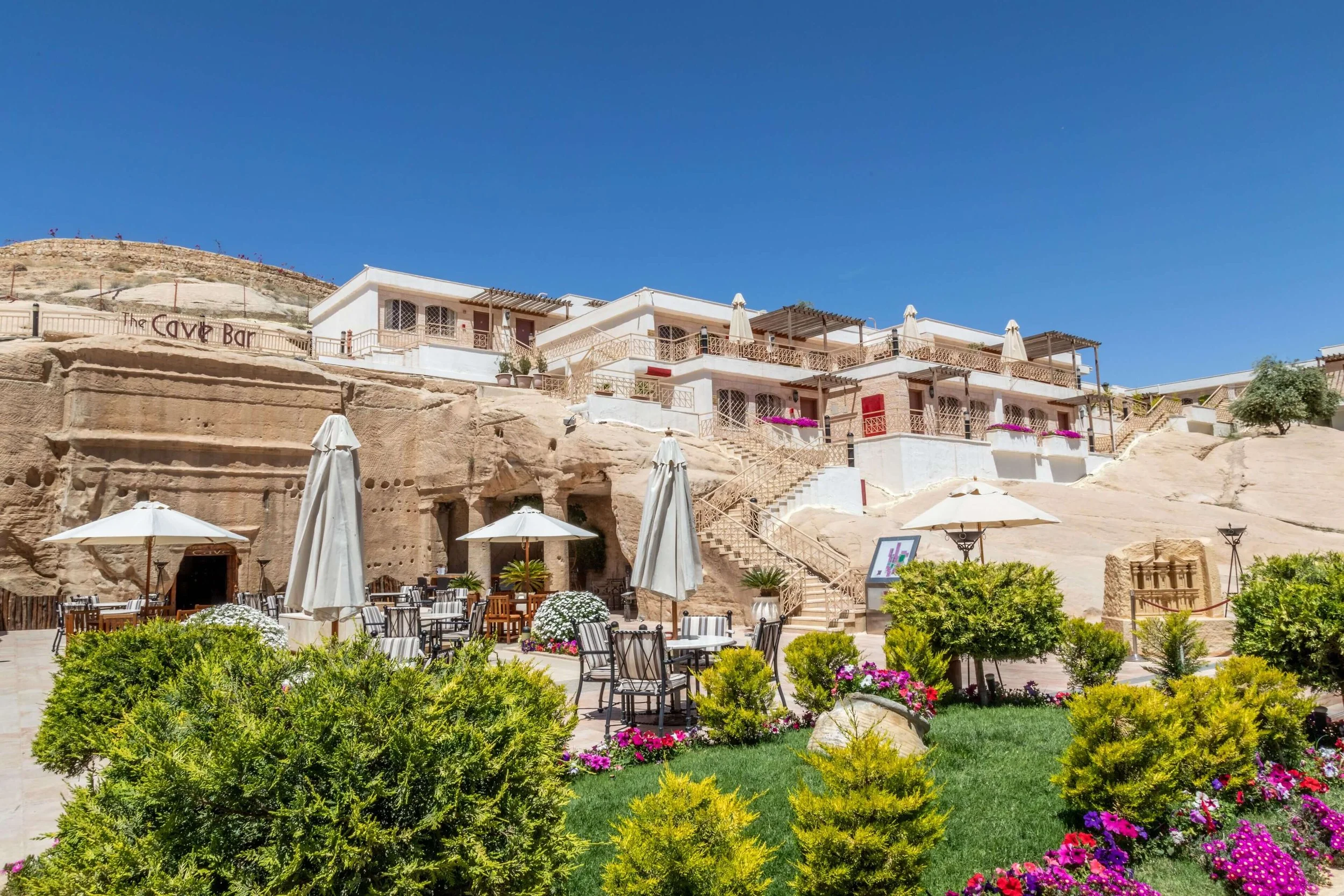 Petra Guest House