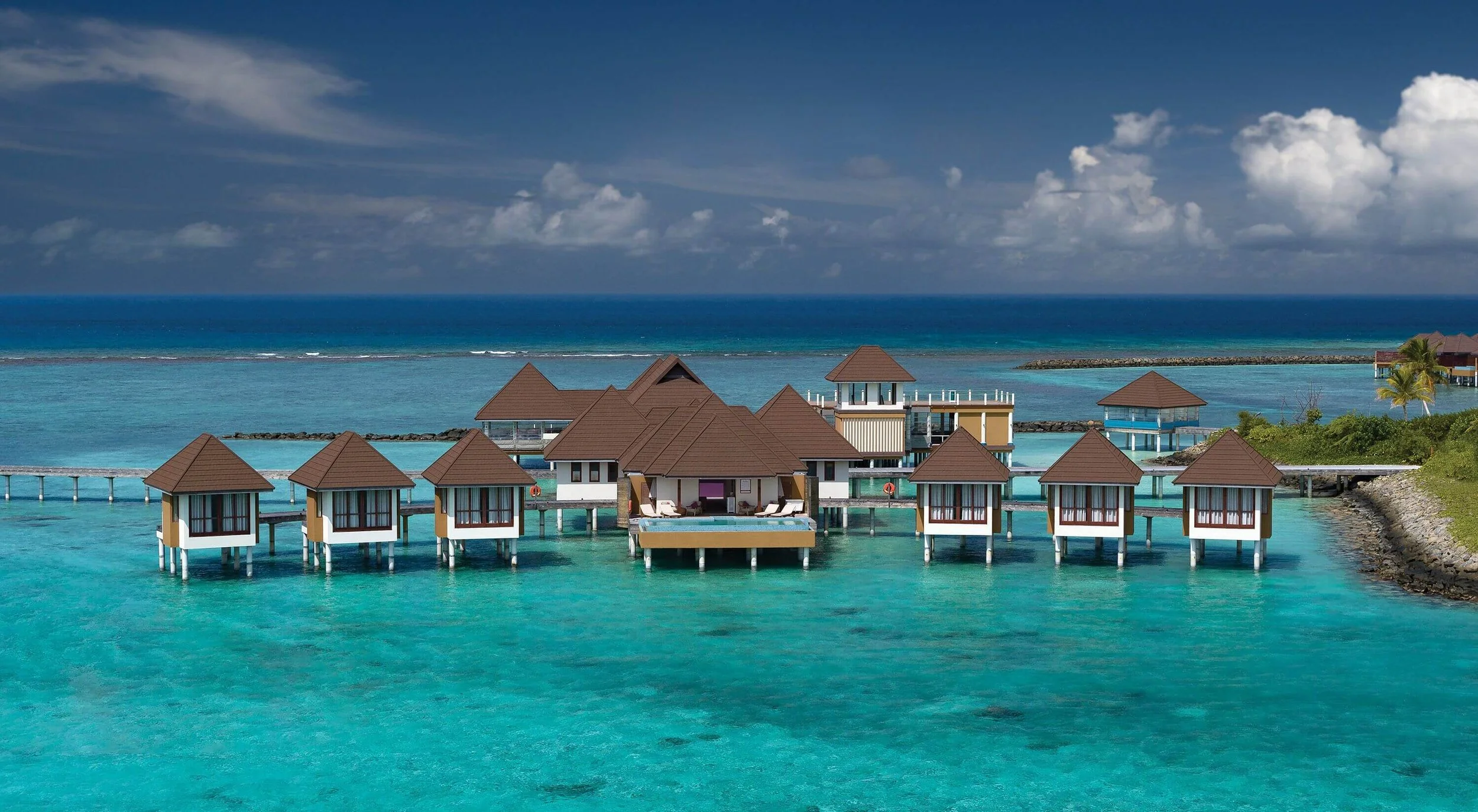 VARU by Atmosphere - All Inclusive