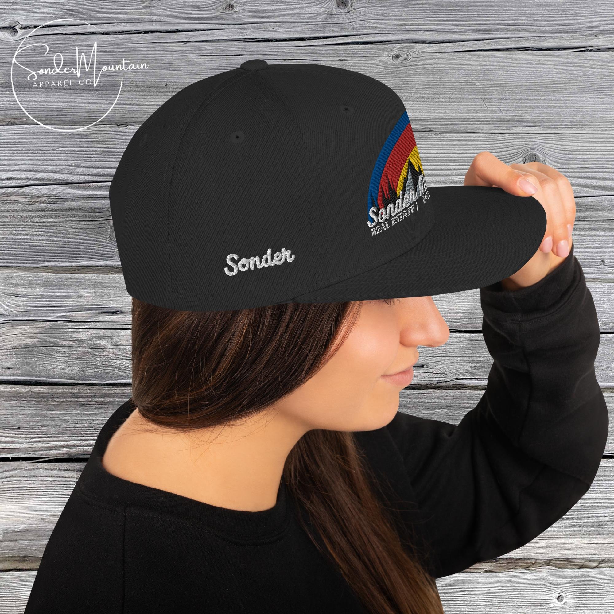 classic-snapback-black-right-side-6637b51b70860.jpg