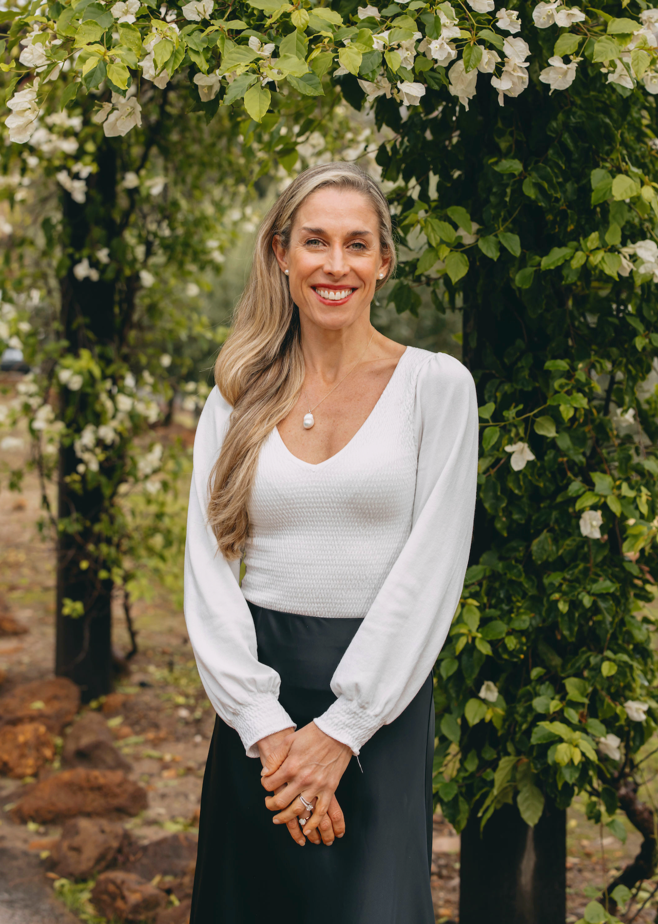 Sarah McLachlan, Sarah Mc, hormone mastery, over 40, mindset, coaching, health expert, perimenopause, mentor, mind, subconscious mind, energy, energetics, hormones, hormone health, speaker, resilience, self identity, sense of self, dunsborough,