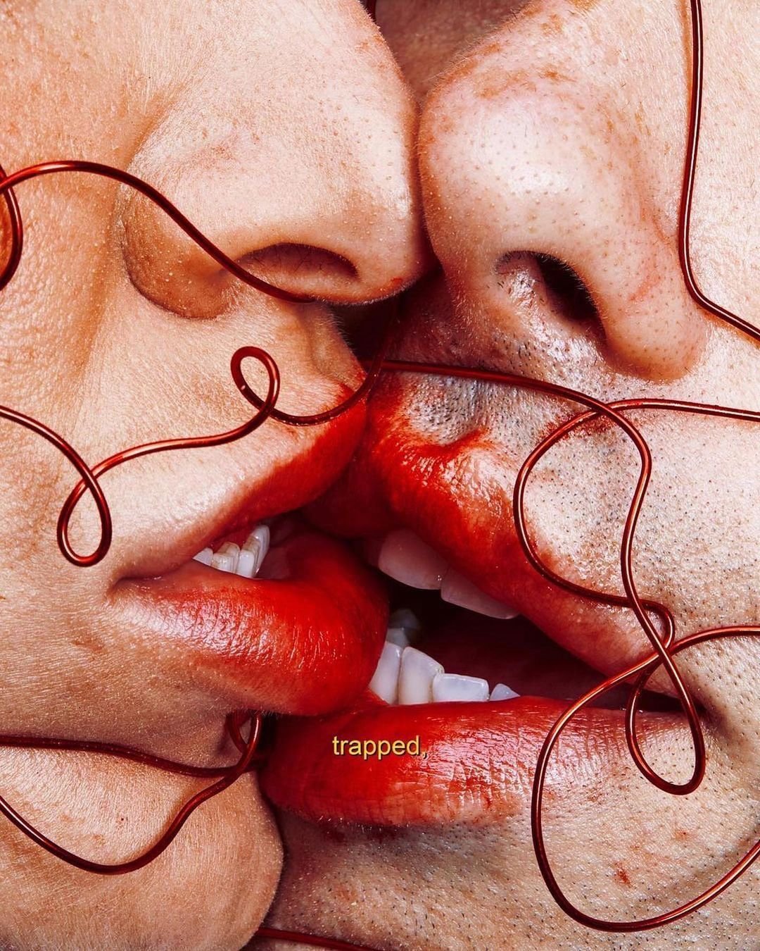 trapped
by Luca Cacciapuoti. @arsenyco
.
.
.
.
.
.
.
#strikefancy #inspiration #curation #art #design #photography #picoftheday #instadaily