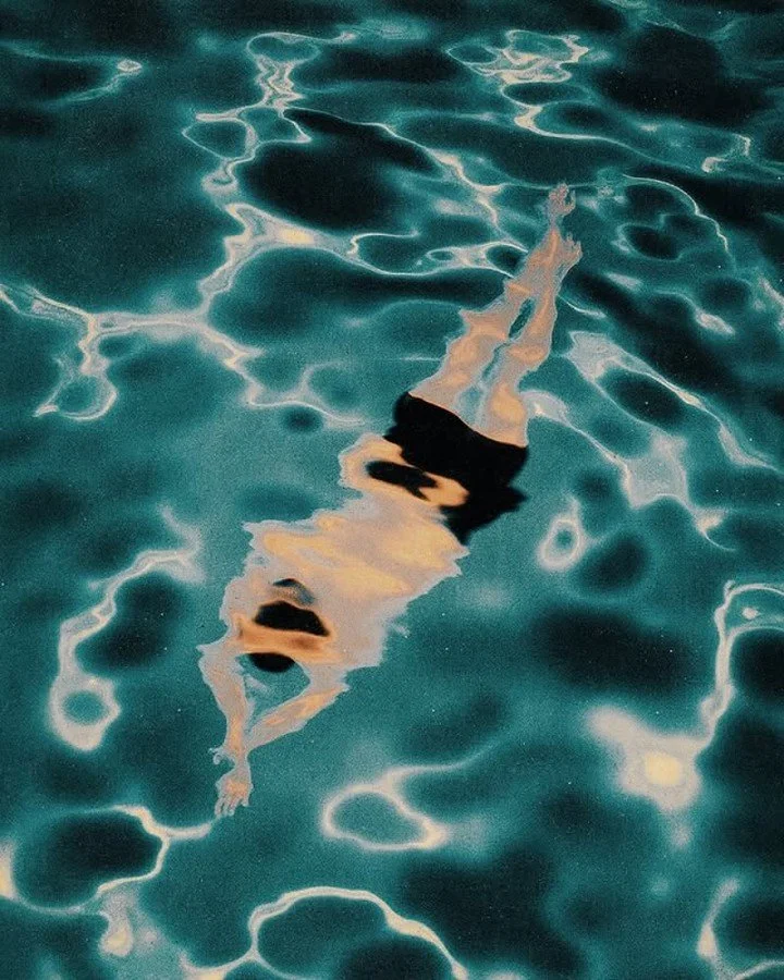 SHIFTING SURFACE
by SERIFA @serifa
.
.
.
.
.
.
.
#strikefancy #inspiration #curation #art #design #photography #picoftheday #instadaily