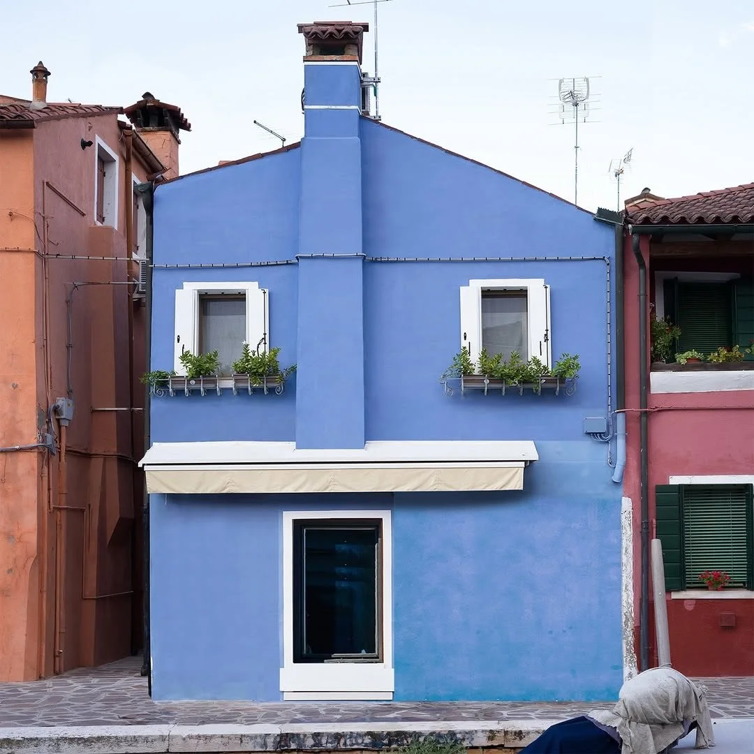 by Helga Stentzel @helga.stentzel
.
.
.
.
.
.
.
#strikefancy #inspiration #curation #art #design #photography #picoftheday #instadaily