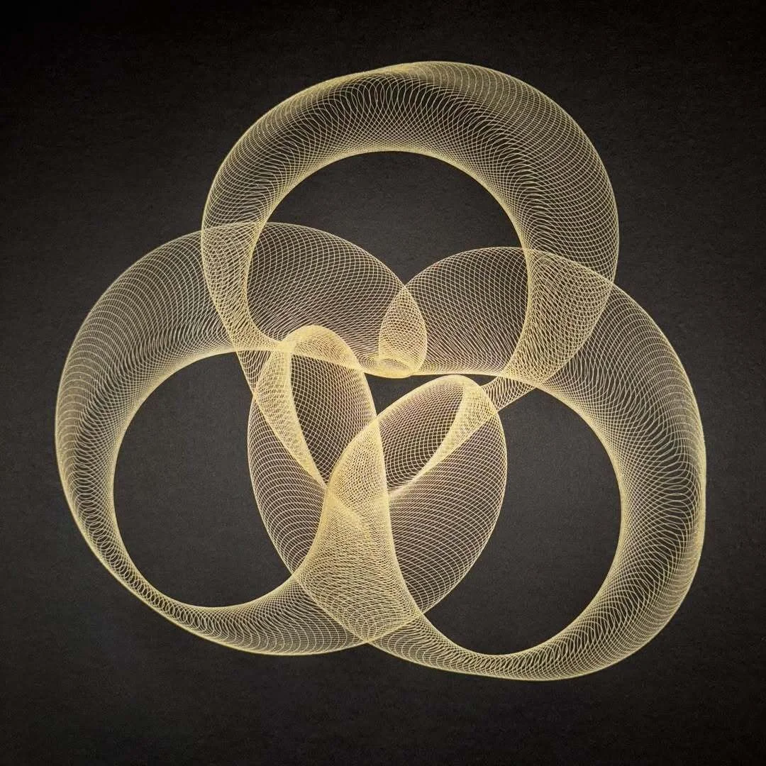 Goldie
by James Nolan Gandy @gandyworks
.
.
.
.
.
.
#strikefancy #inspiration #curation #art #design #photography #picoftheday #instadaily