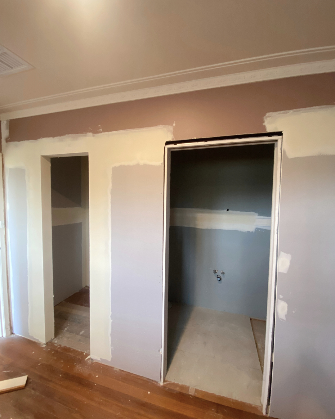 Ensuite &amp; Wardrobe during