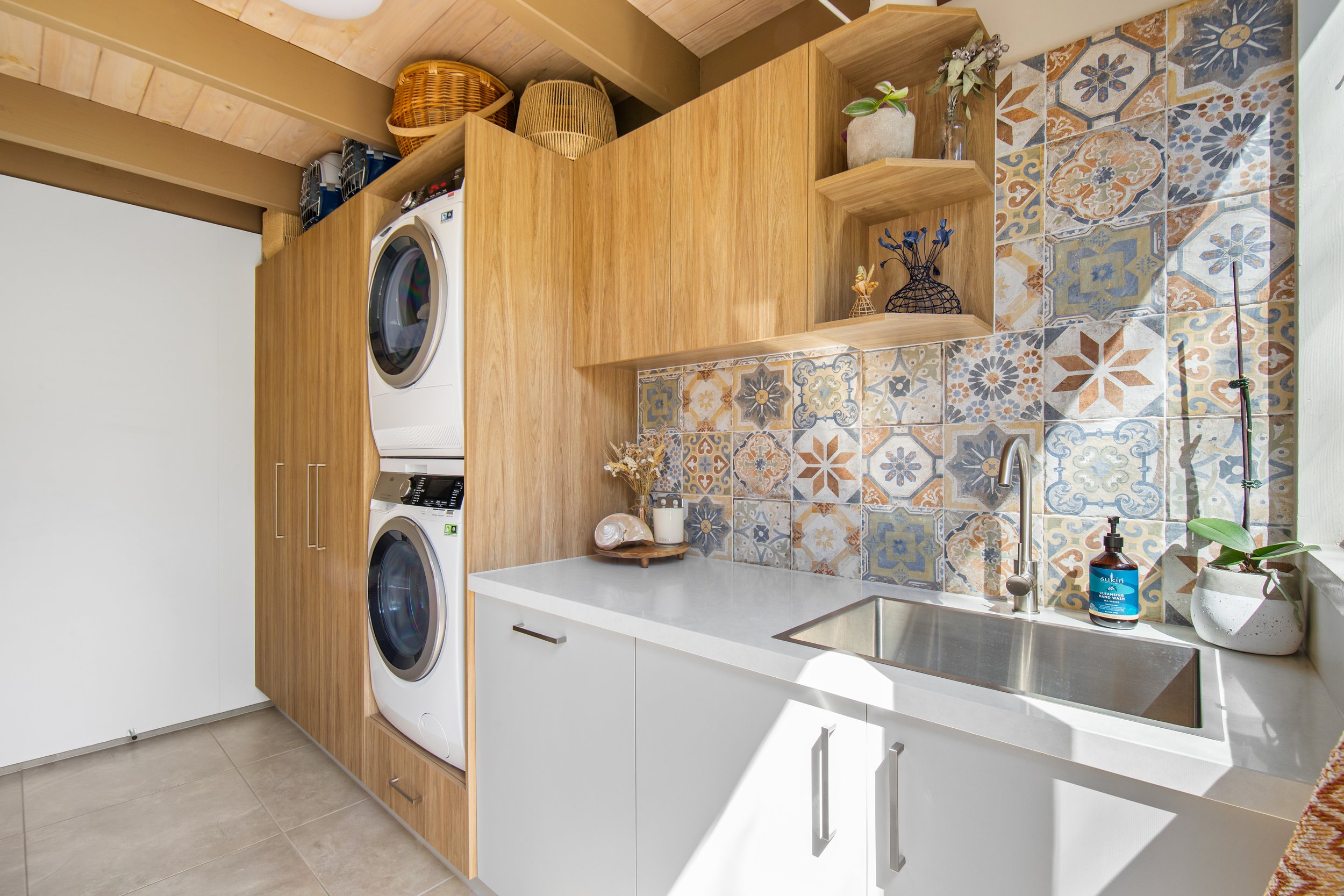 Laundry Renovations Eltham & Melbourne | Custom Laundry Designs ...