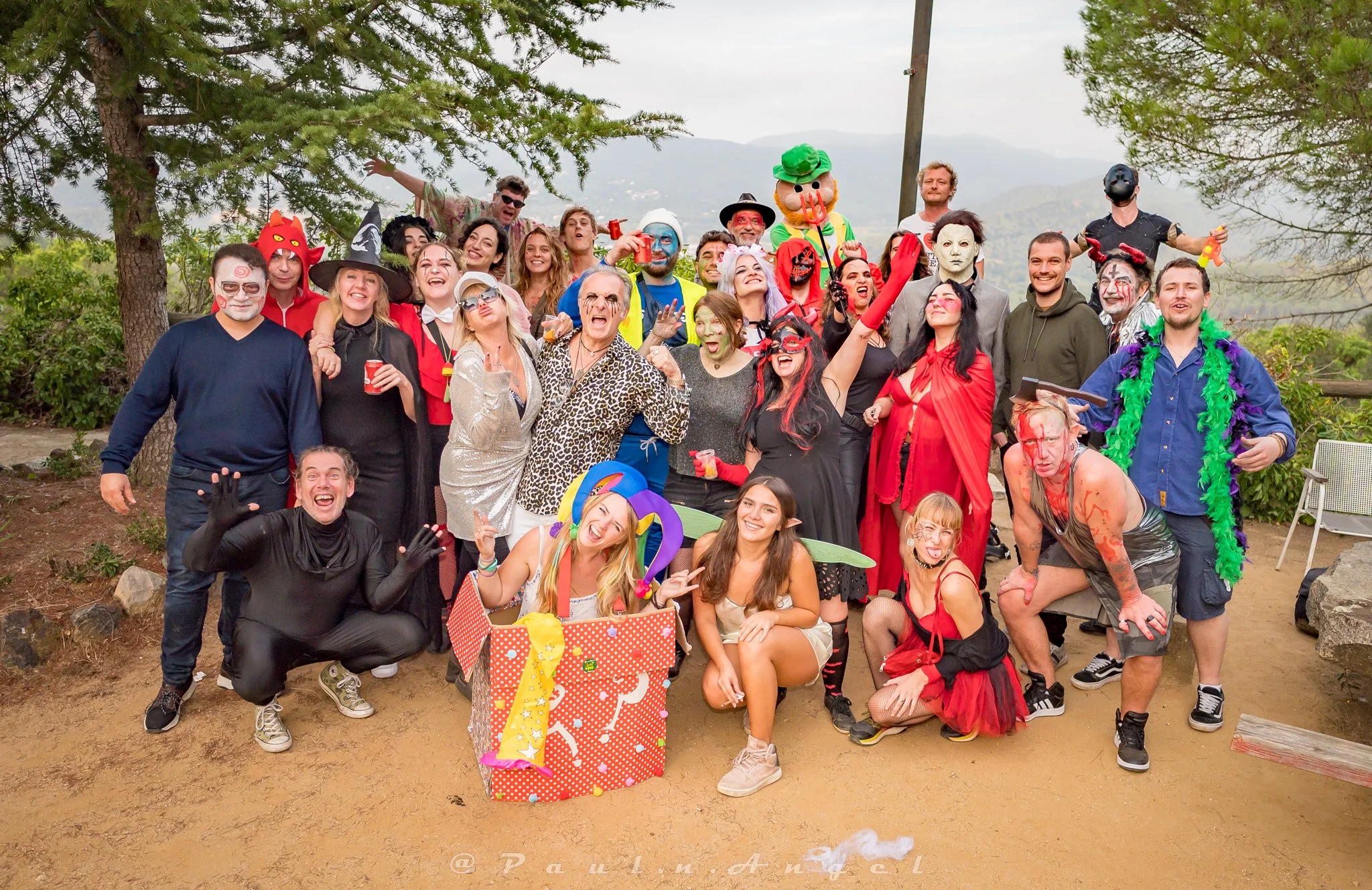 Hallowonkgroupshot.jpg