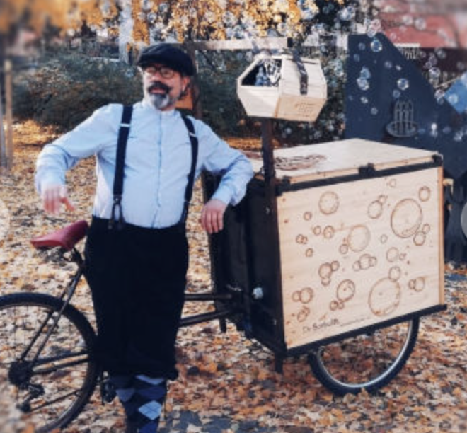 ESPECTACLE: BubbleBike