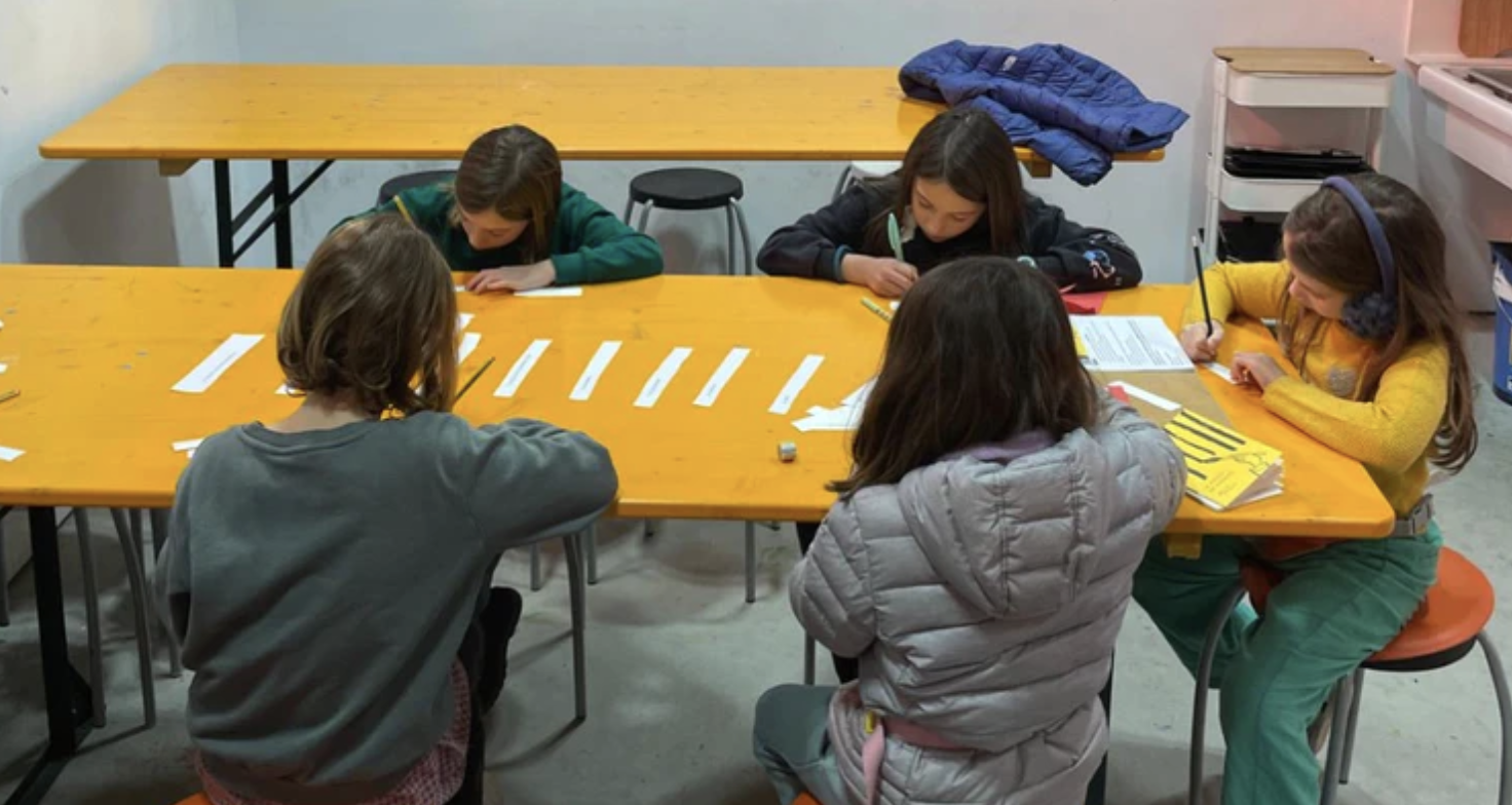 TALLER i VISITA: Artístic