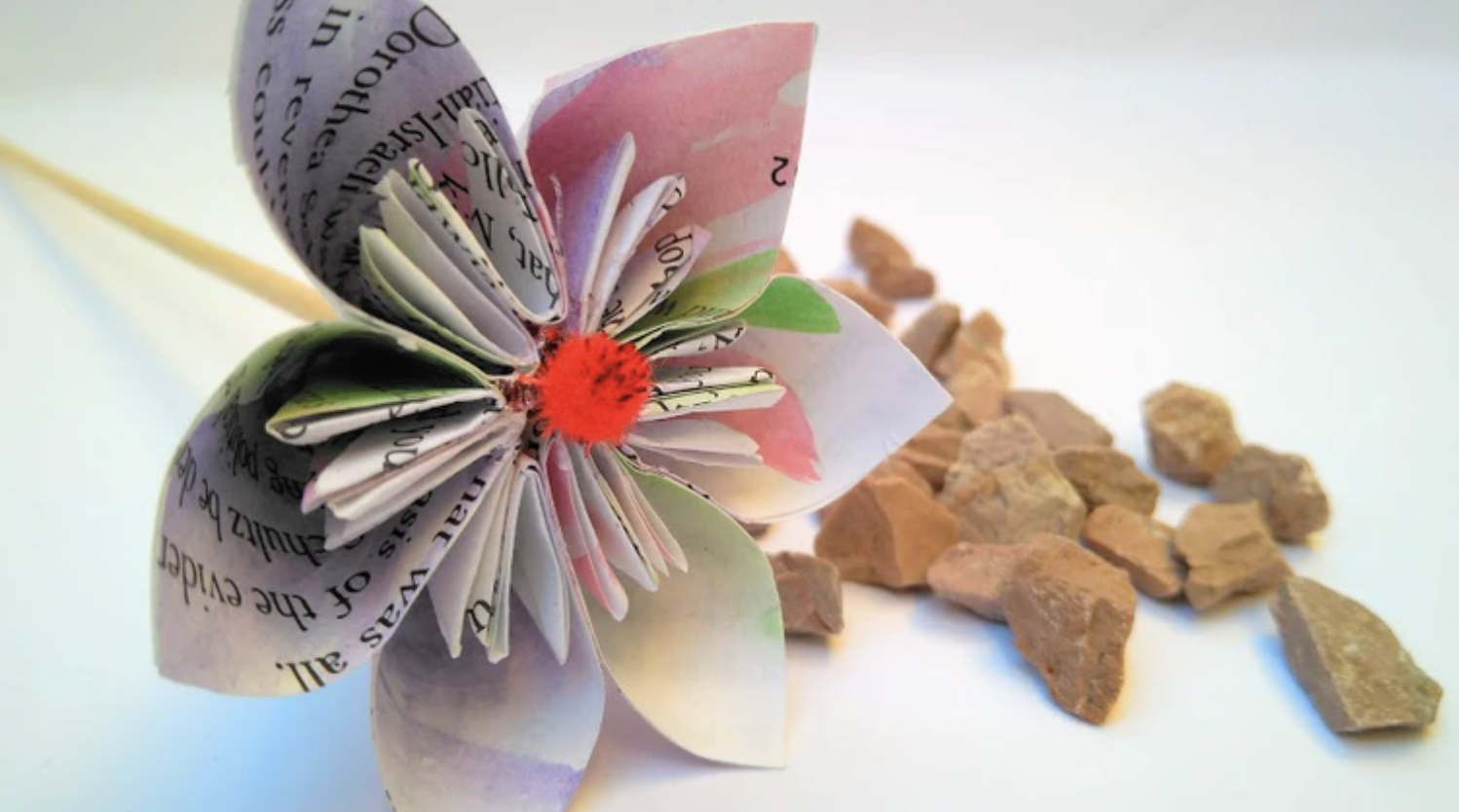 TALLER: Una nova vida al paper