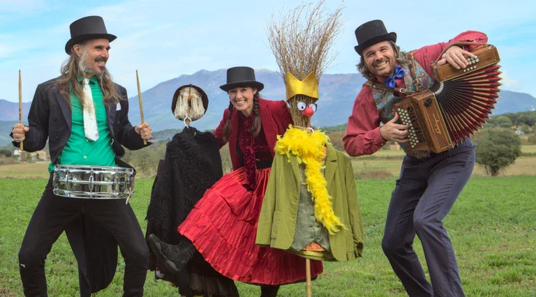 CONTE: Clowny Red &amp; Musics