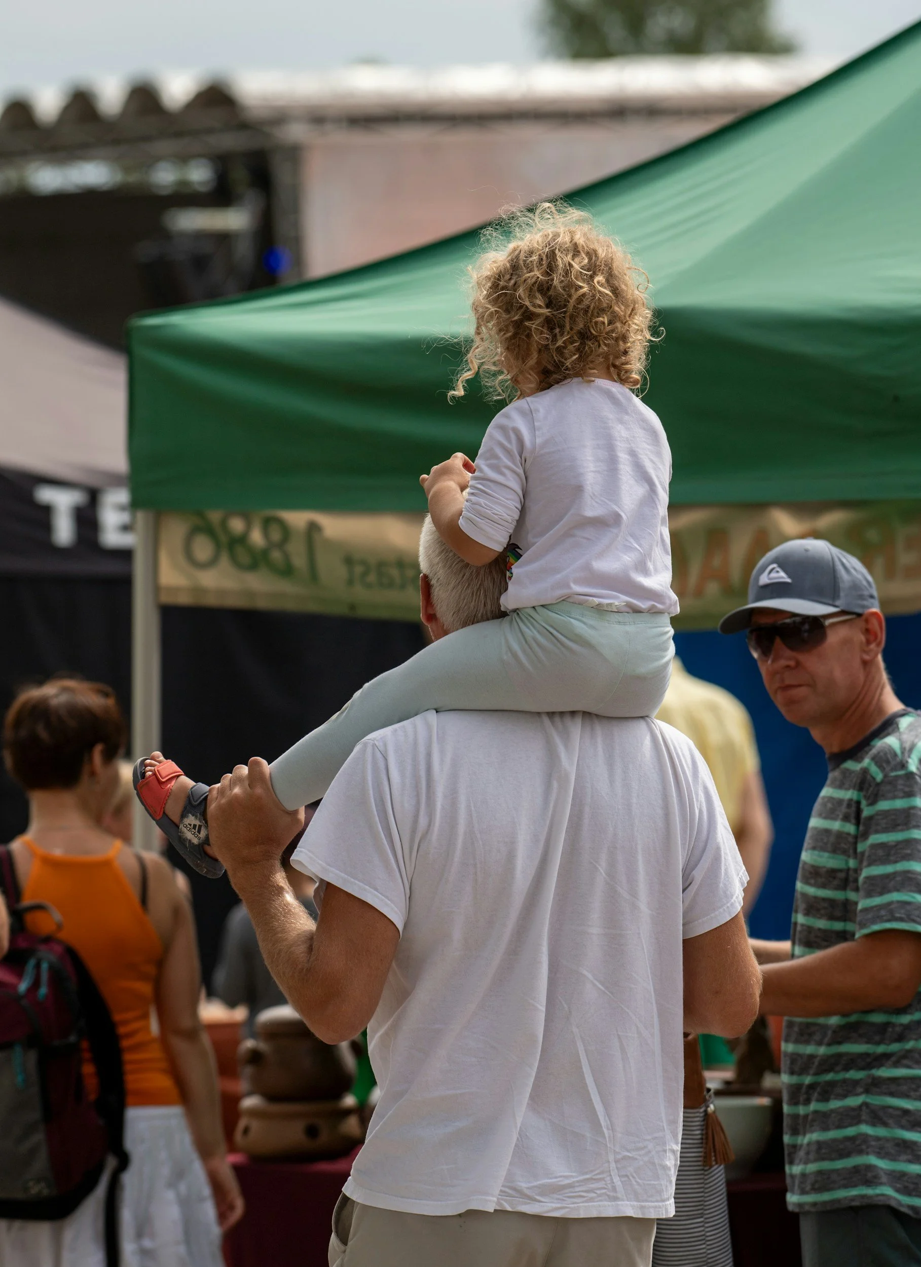 FIRA: Market Tardeo 