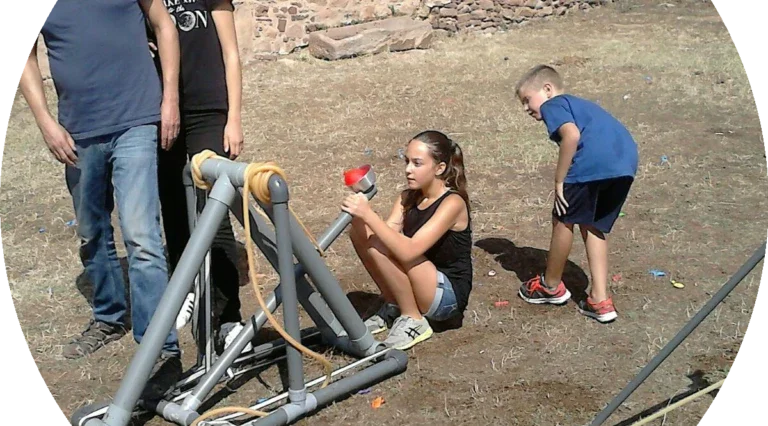 JOC: Catapulta la teva punteria