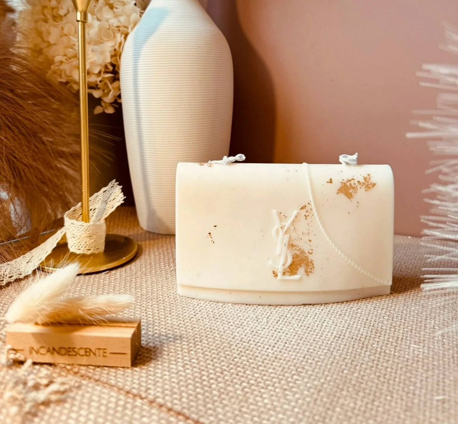 Bougie sac à main Ysl en cire