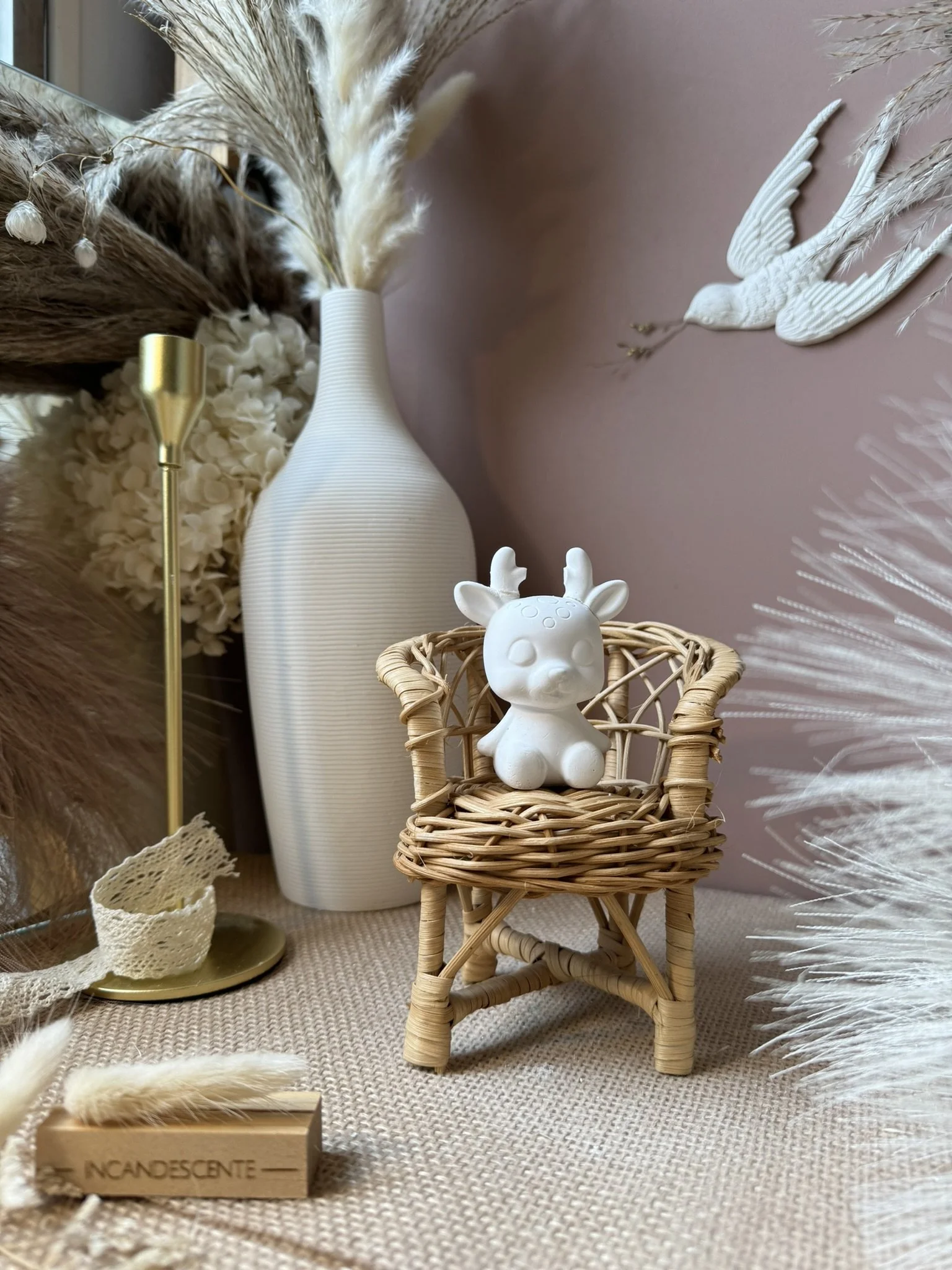 Petit renne en plâtre