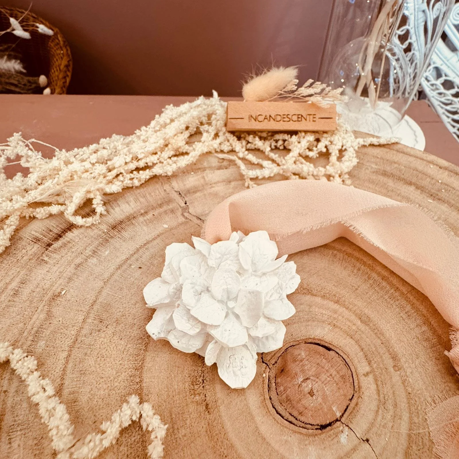 Suspension hortensia en plâtre