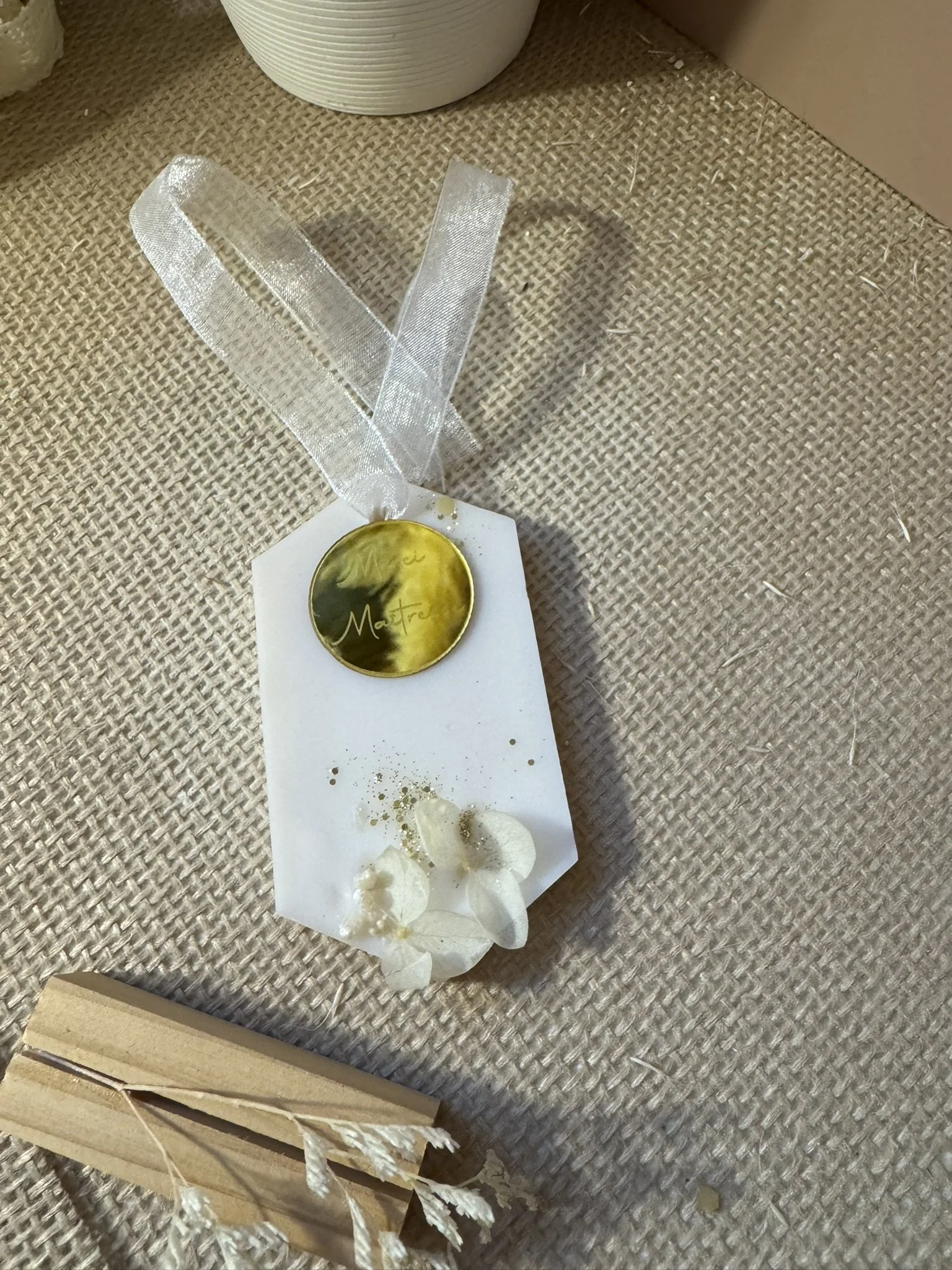 Suspension médaillon hexagone