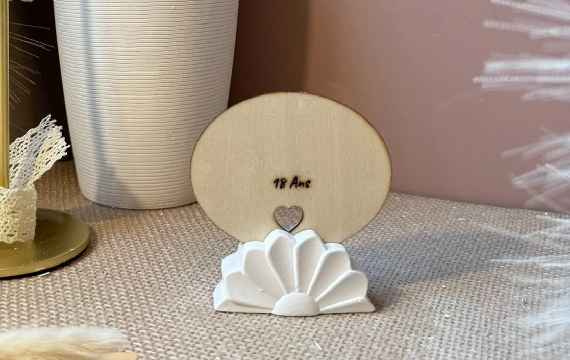 Support fleur en plâtre