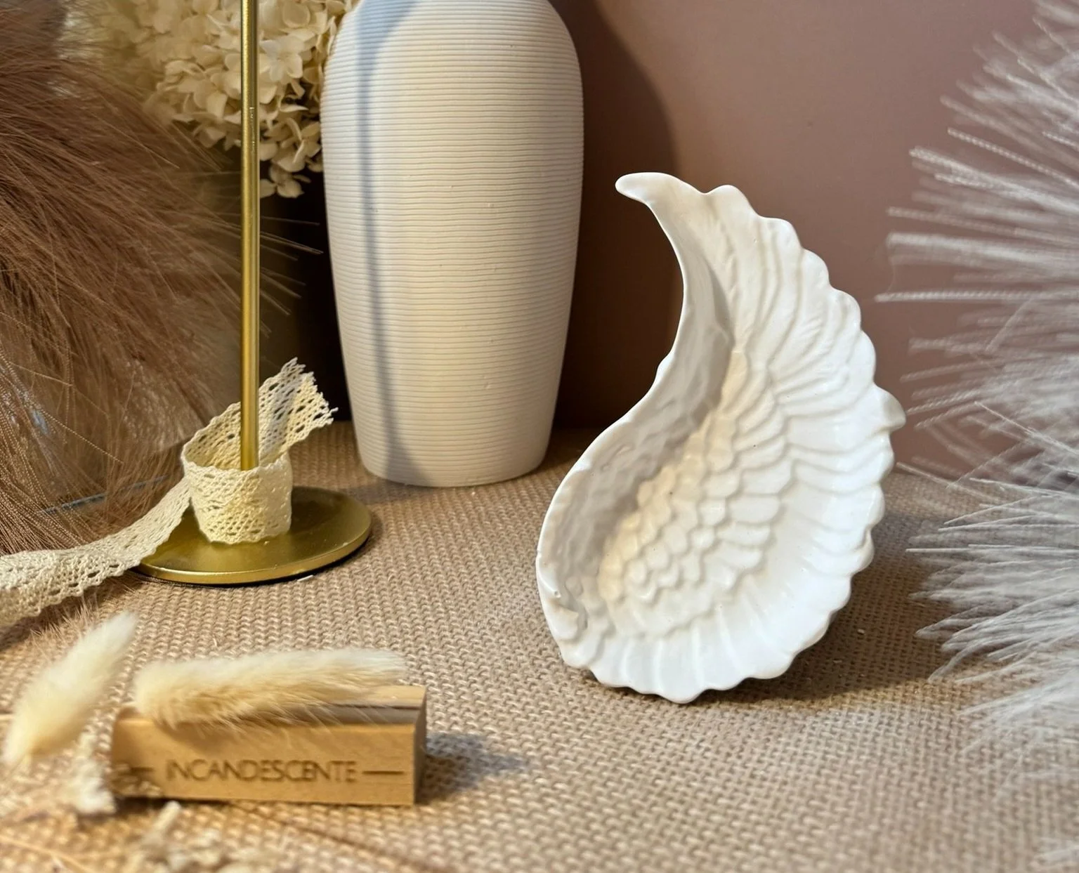 Coupelle aile d'ange en plâtre