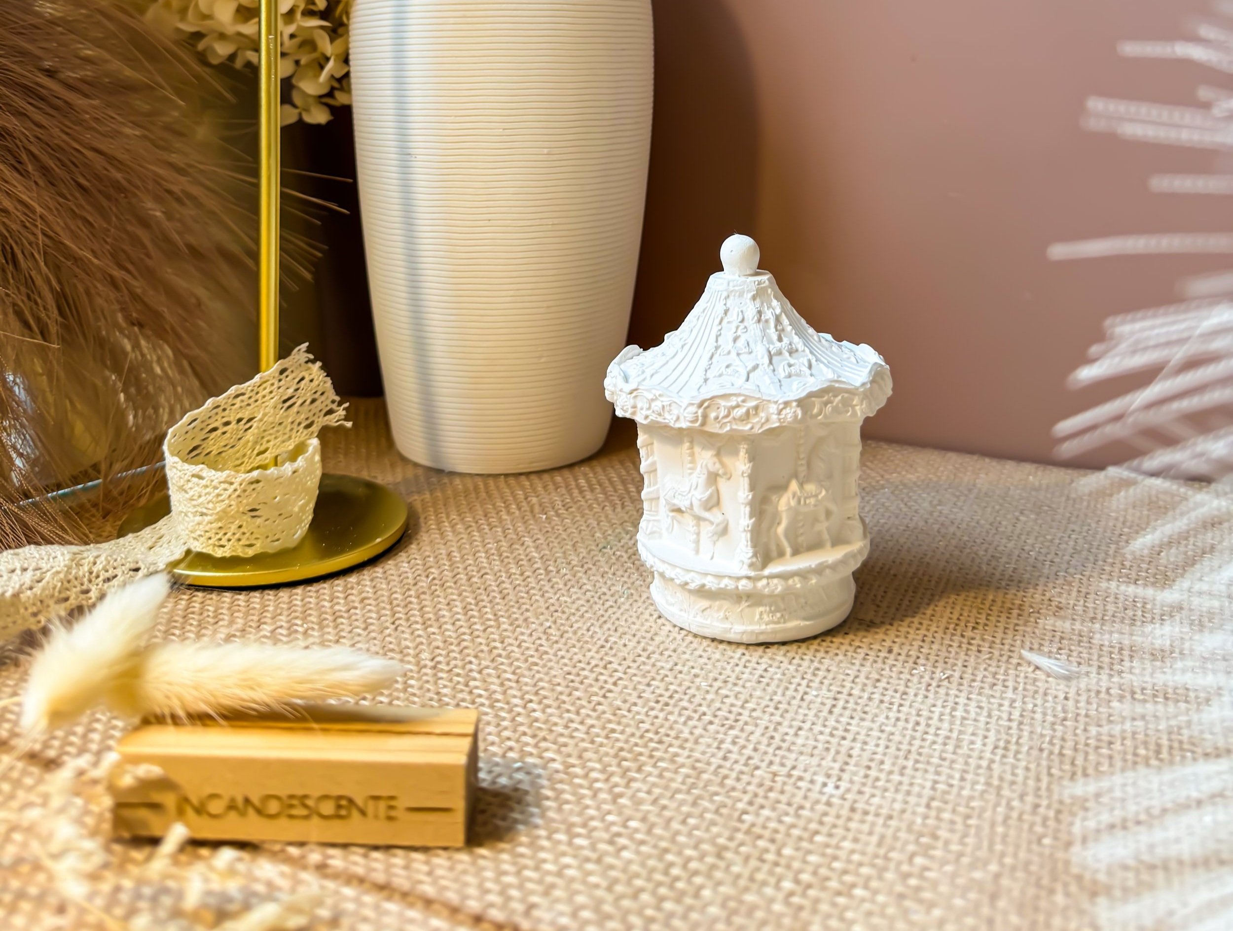 Carrousel  en plâtre