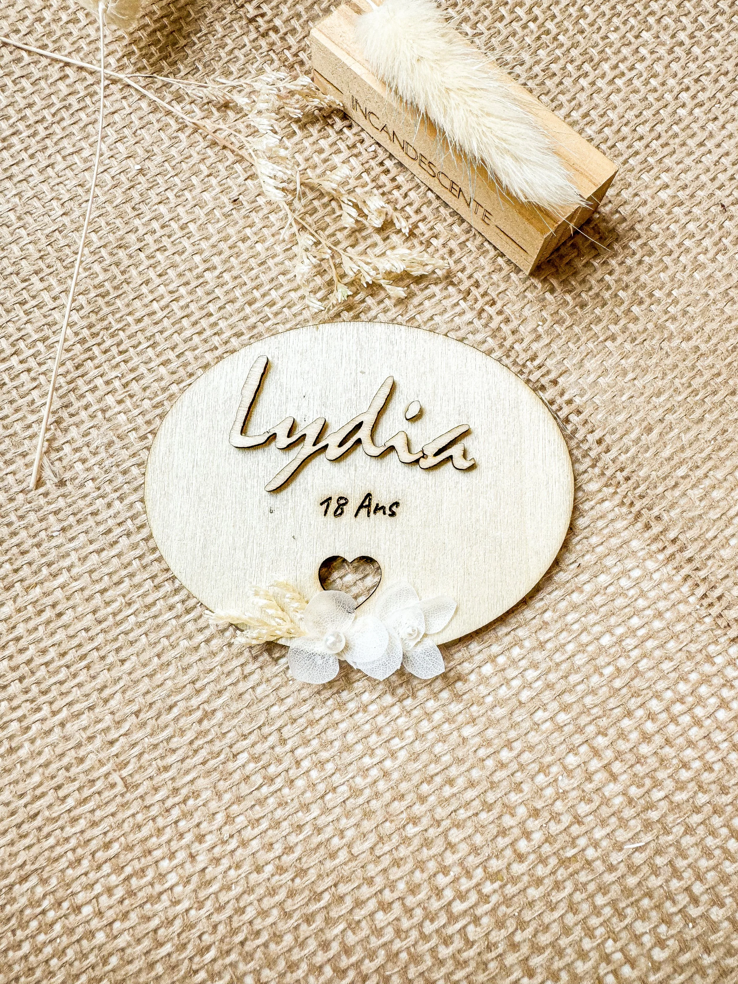 Magnet médaillon en bois à personnaliser