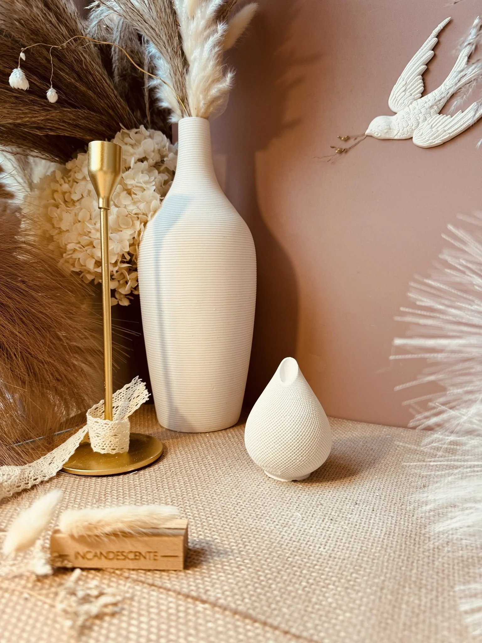 Poire quadrillage en plâtre