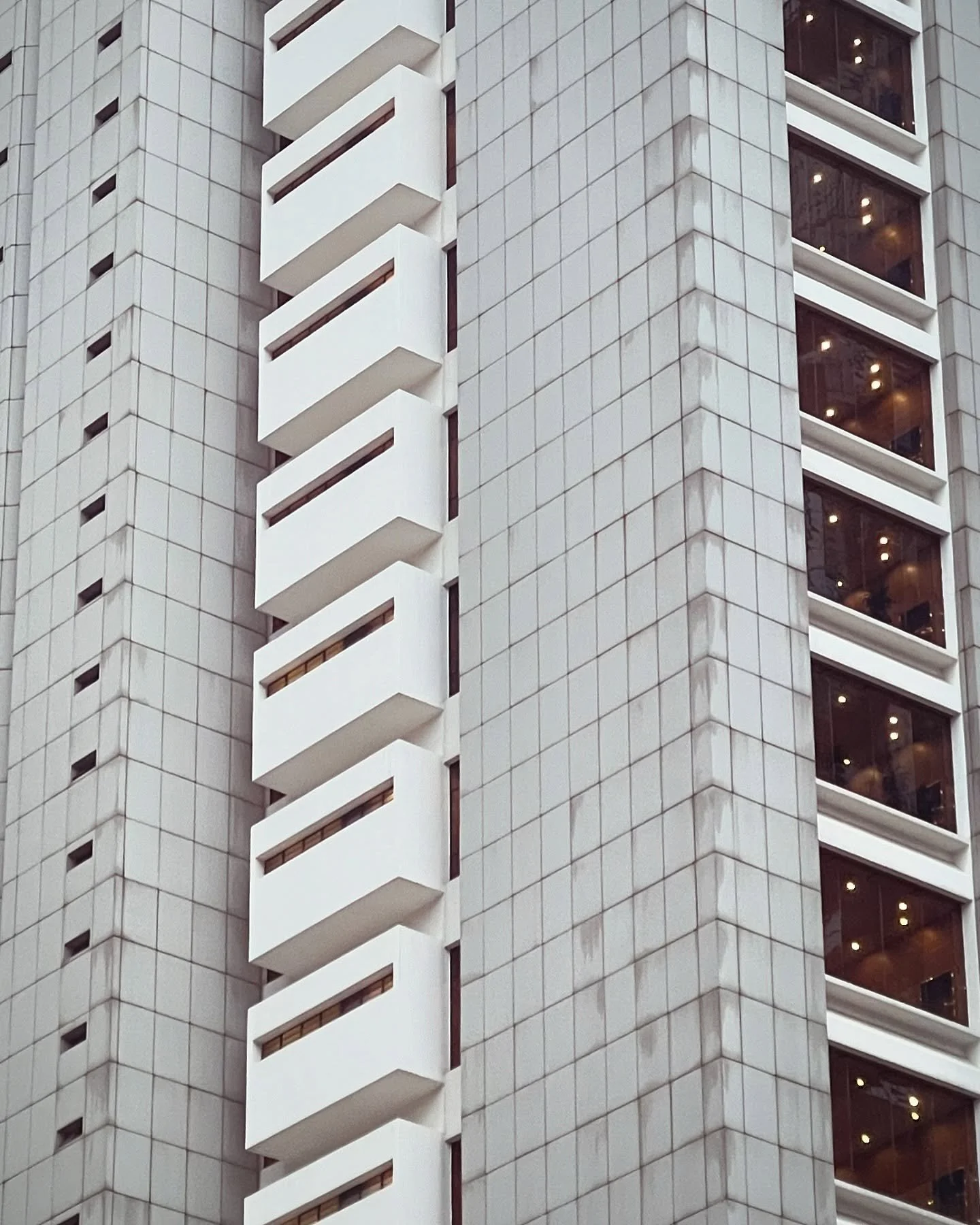 &ldquo;Build a strong foundation and you can reach even the most unthinkable heights.&rdquo; ― M.J. Moores

#lookup 
#skyisthelimit 
#SoartoNewHeights
#liveboldly 
#cinematiclook
#architecturephotography 
#hongkongarchitecture 
#storiestotell
#moniqu