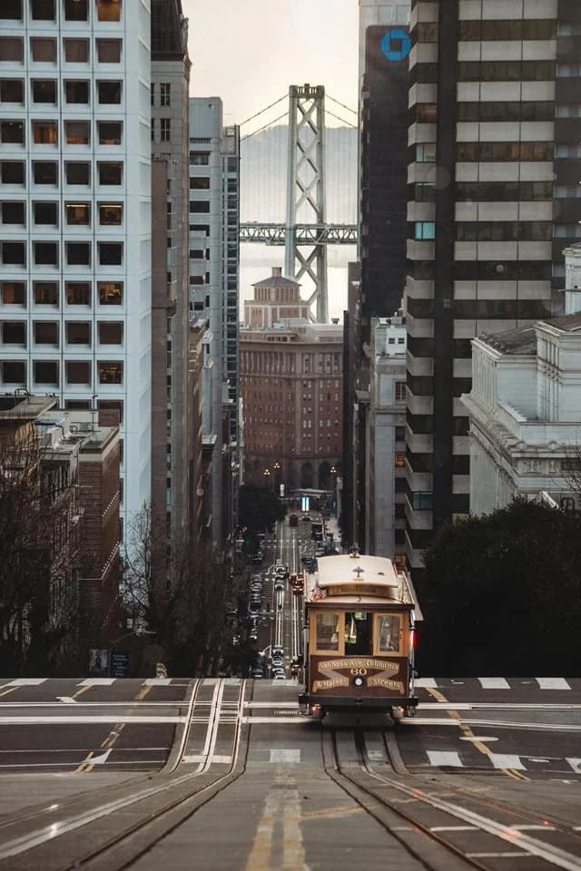 52 Clicks | Week 4 | Micro-Composition