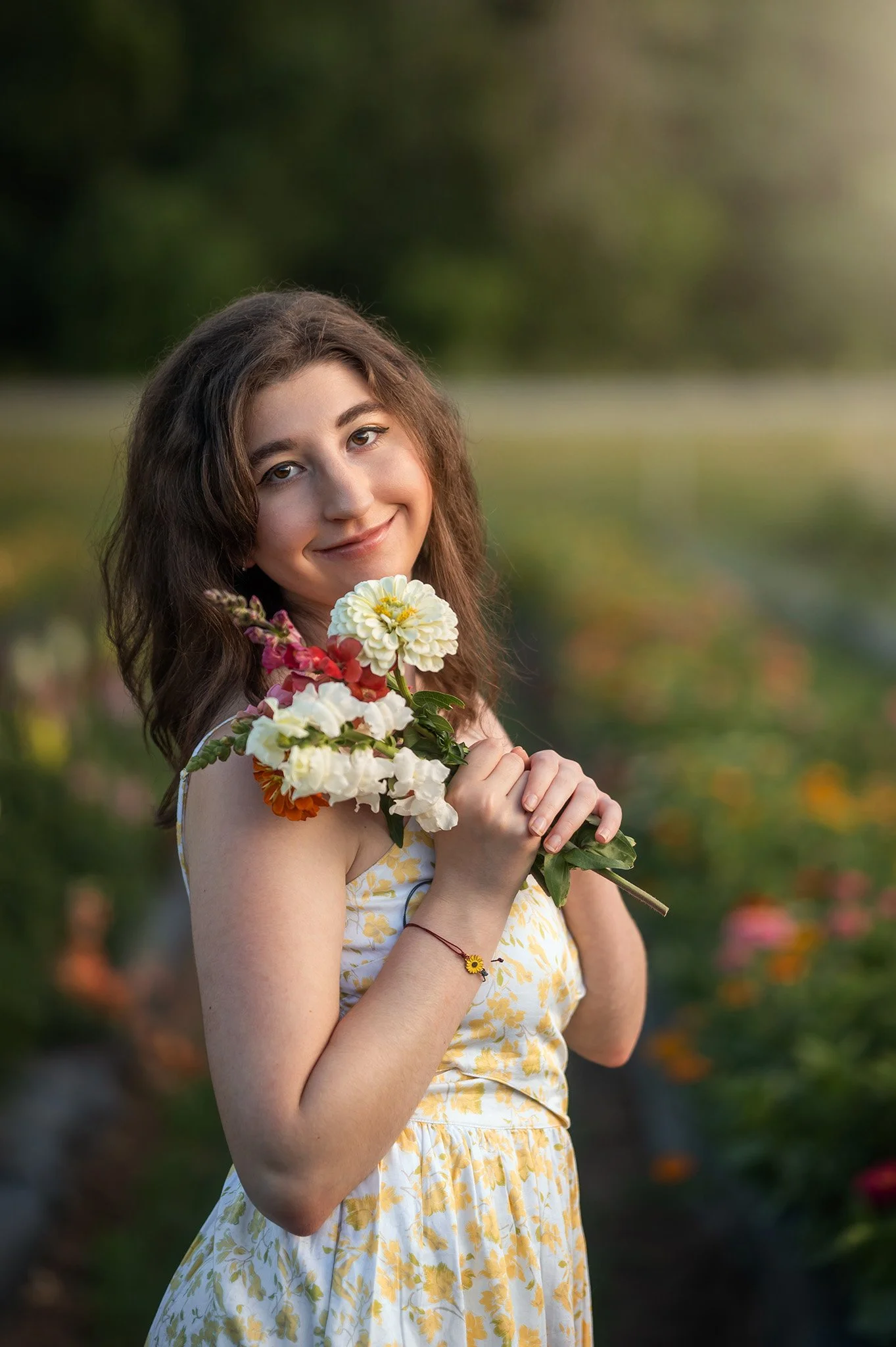 How to Photograph Teens and Preteens: Practical Tips for Natural, Confident Photos