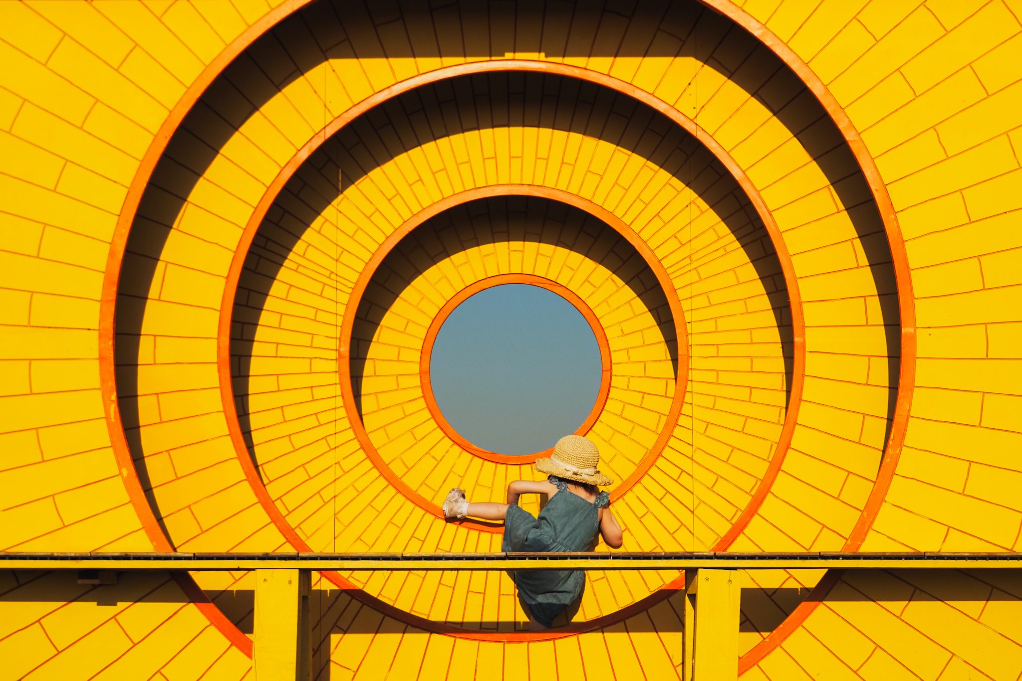 Chase the Rainbow Project | Yellow