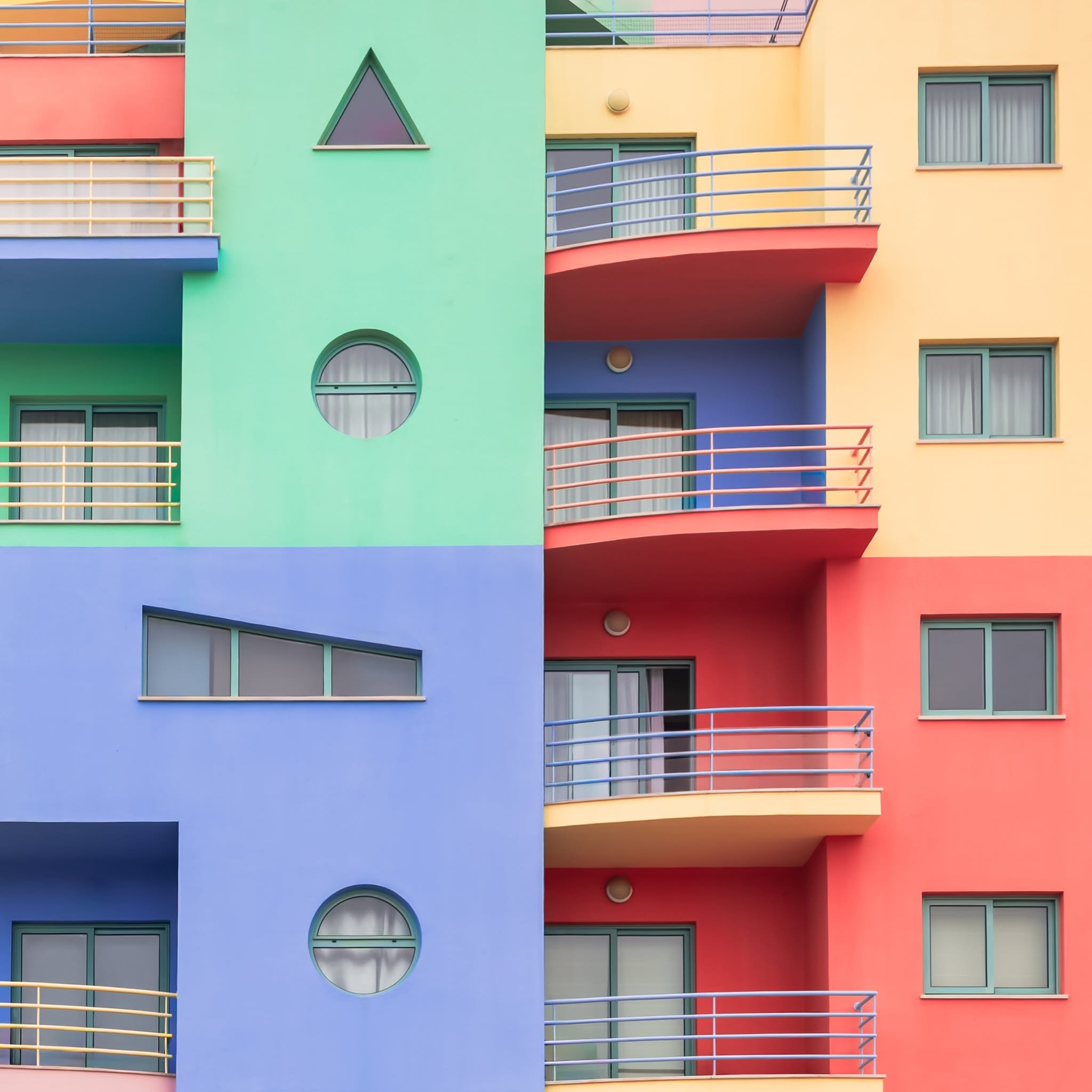 52 Clicks | Week 35 | Complementary Colors