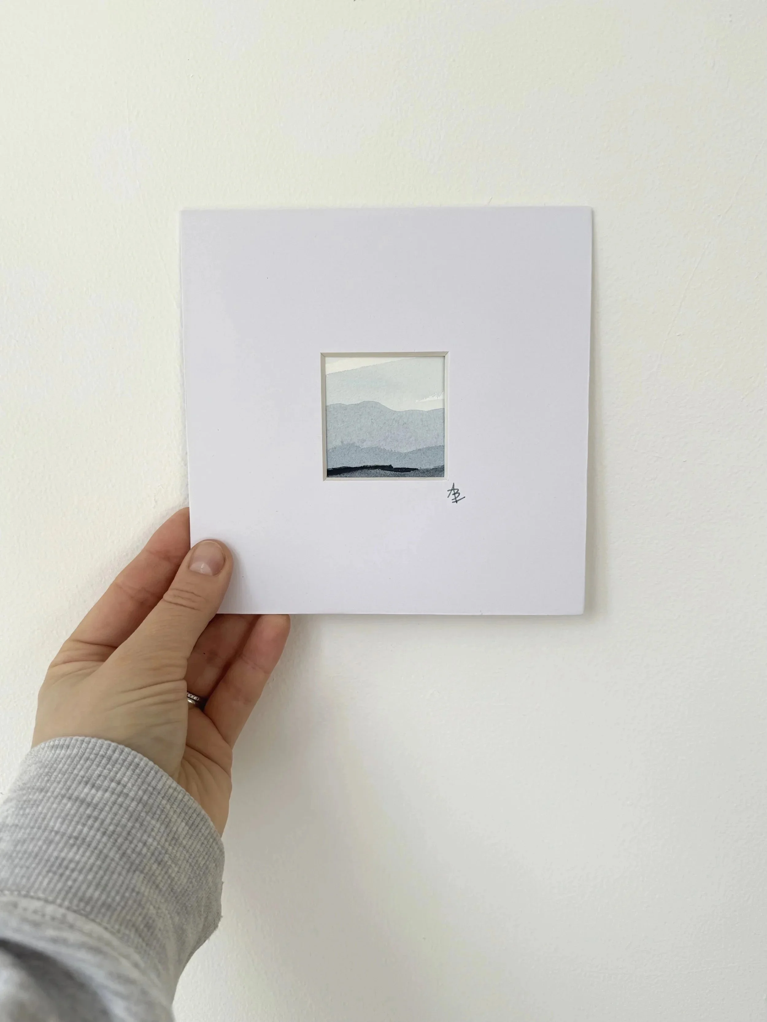 Blue Mountain | 4.5 x 4.5cm