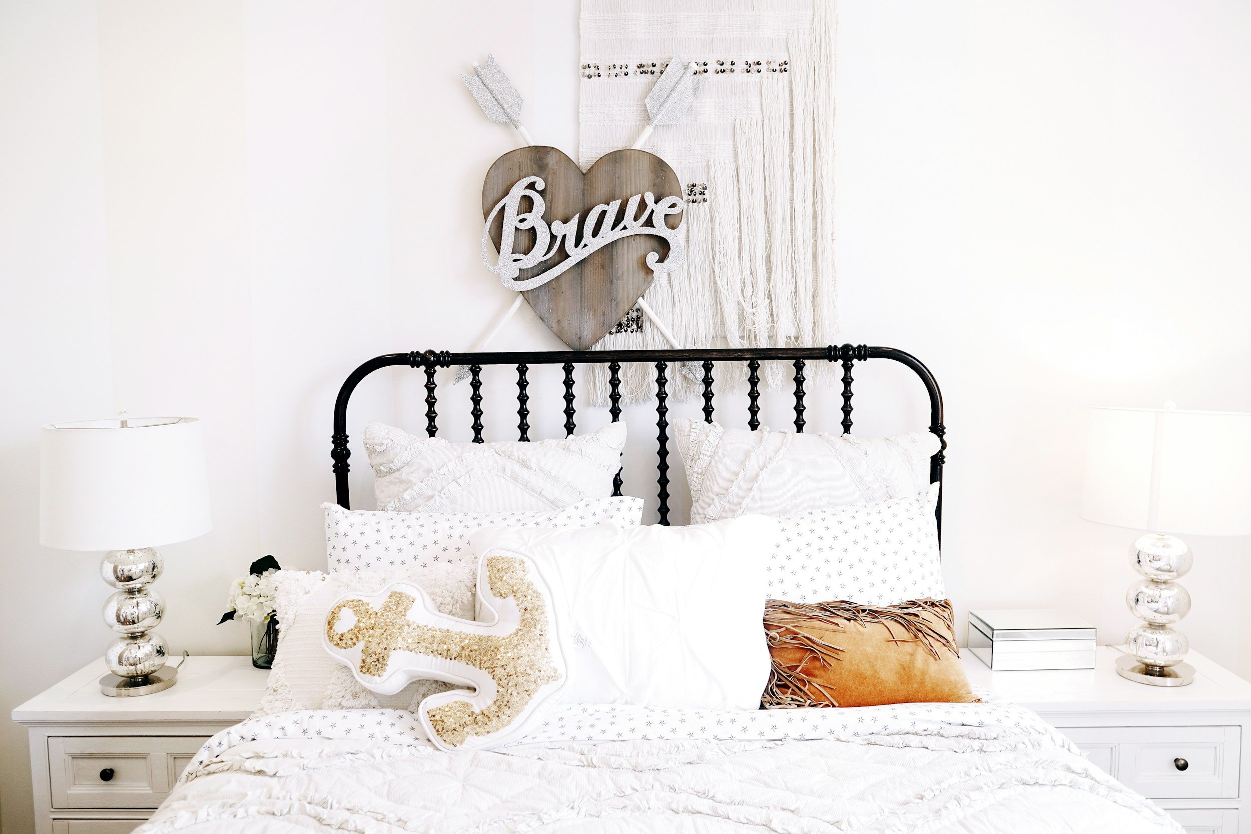 From Pastels to Brights: Paint Colors That Transform Kids' Rooms