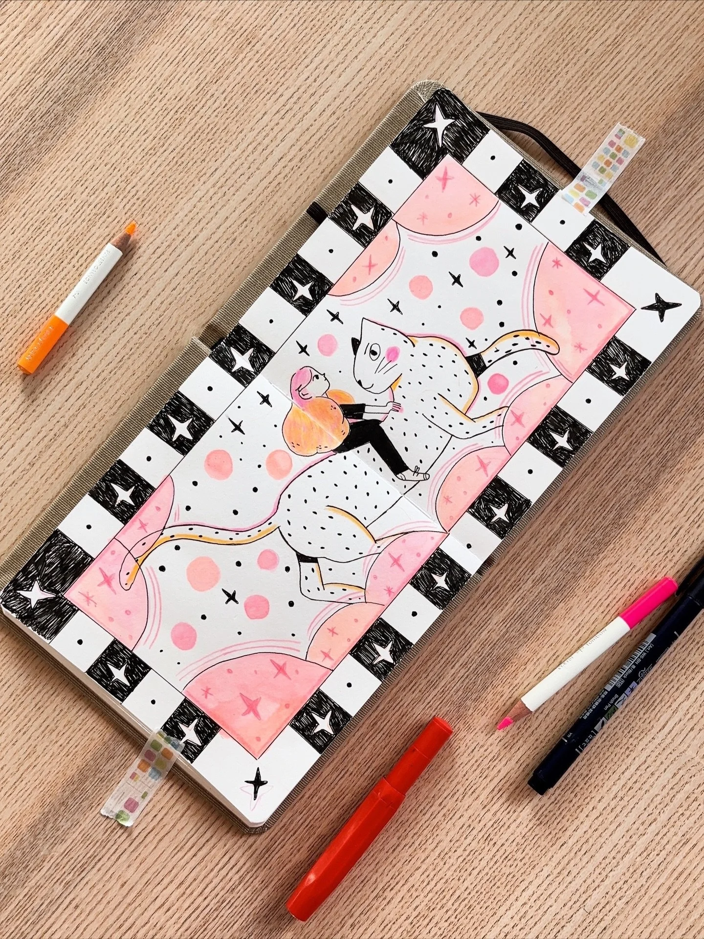 Sketchbook pages from this week, the greyer it gets outside, the more I feel the need to add color to my drawings ✨❄️