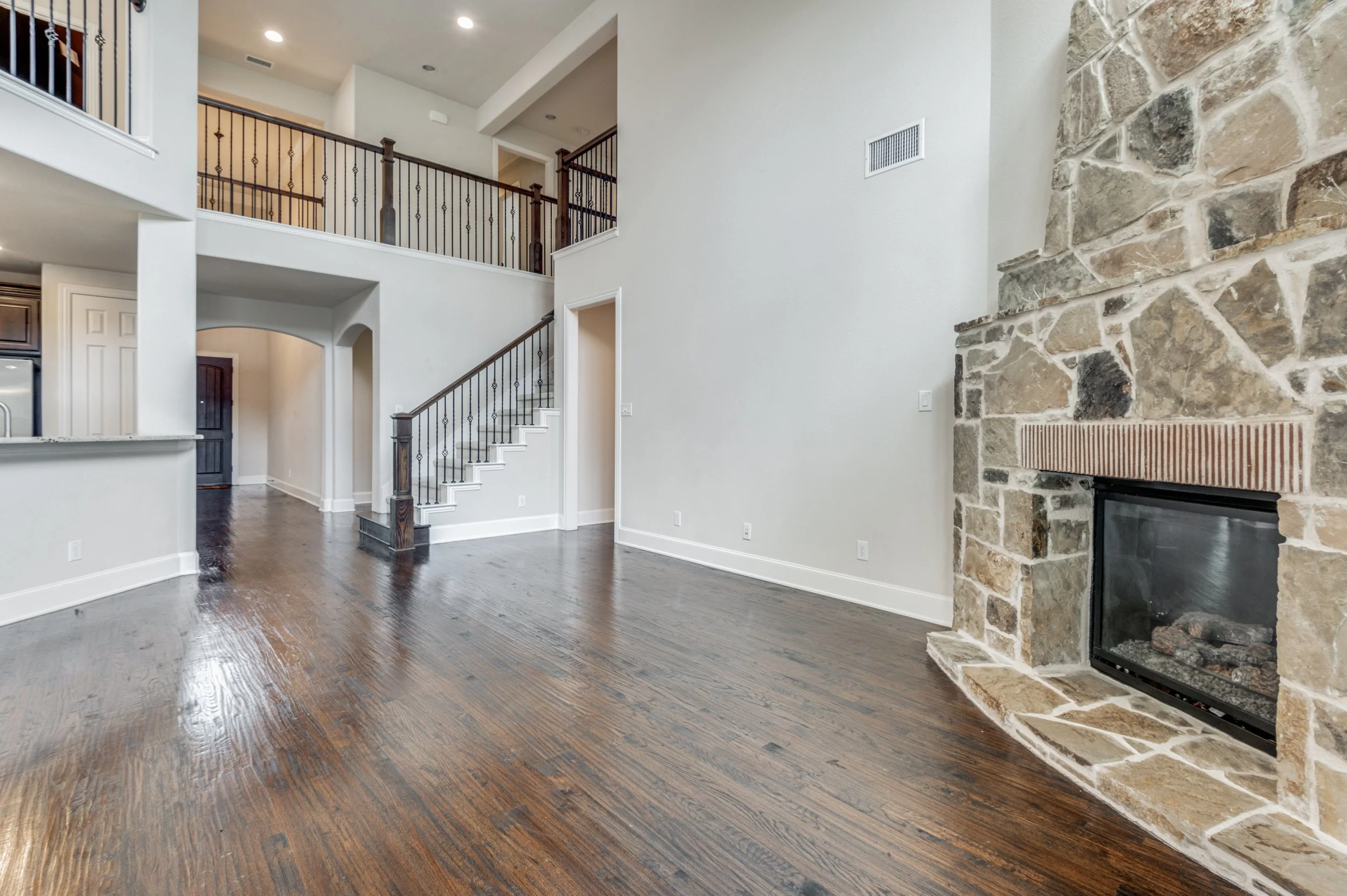 419-paluxy-dr-irving-tx-75039-High-Res-2.jpg