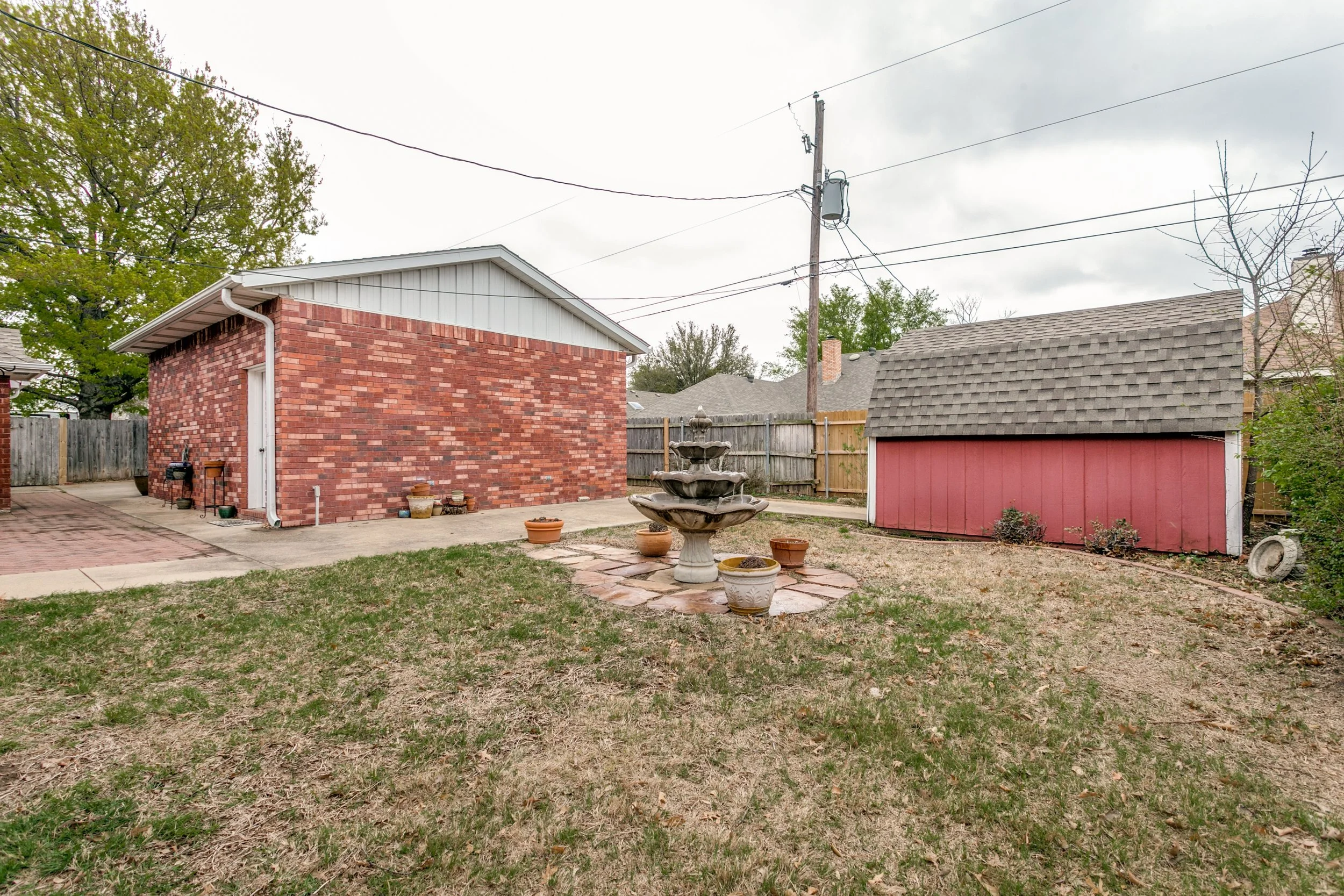 7844-hidden-oaks-dr-north-richland-hills-tx-76182-High-Res-21.jpg