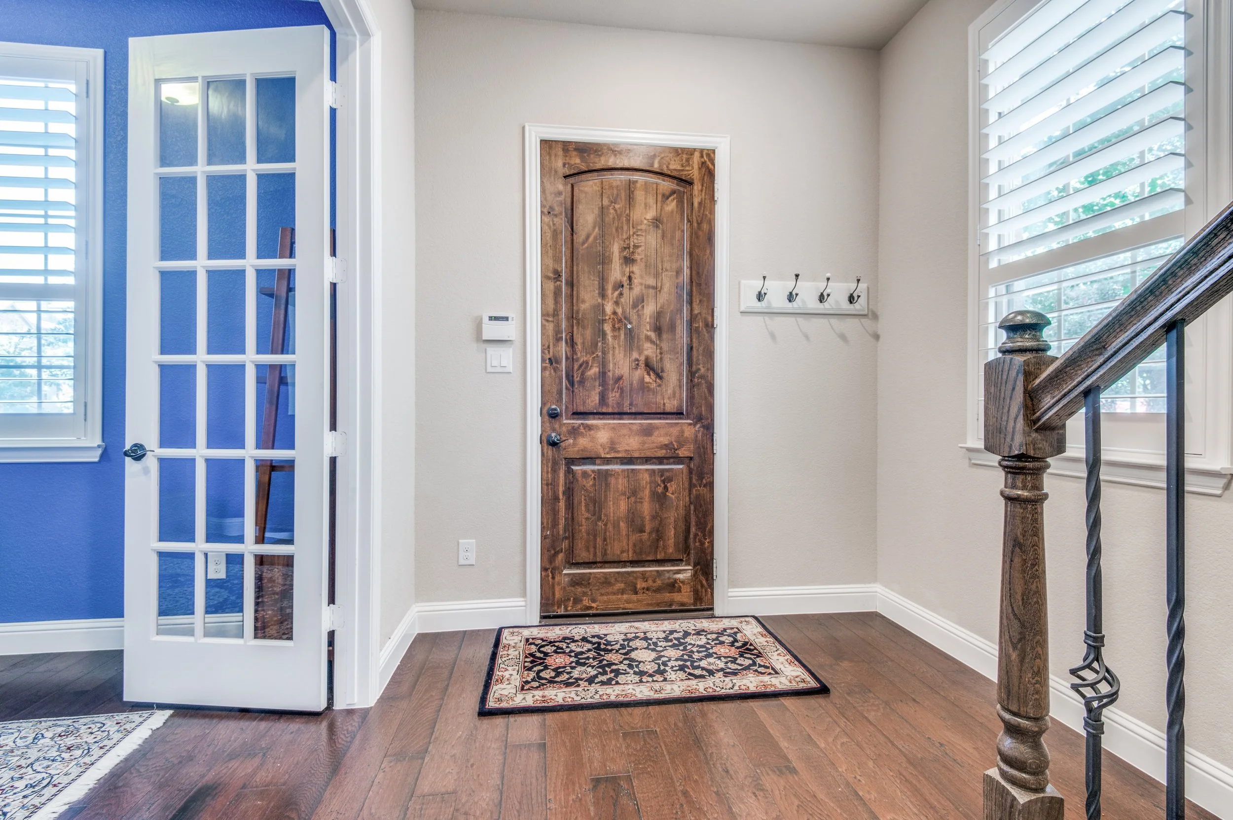6446-riviera-dr-irving-tx-75039-High-Res-3.jpg