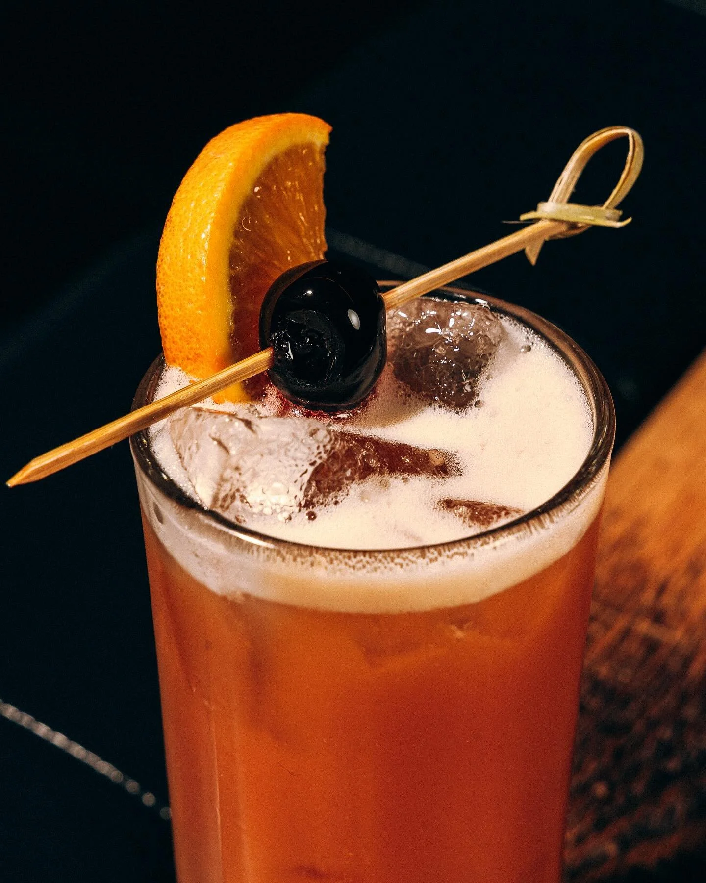 weekly revolver: alabama slamma
wheatley, southern comfort, sloe gin, orange juice
doors open 4p + vinyl night 10p