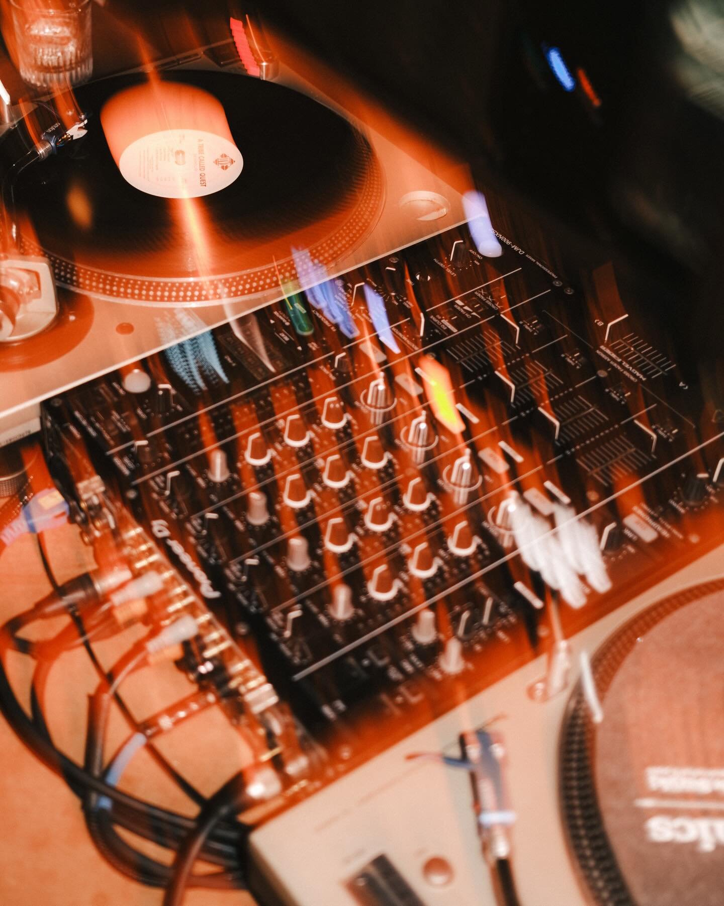 vinyl &amp; bourbon 🥃

doors open 6p + vinyl night 10p with @djivy @djmorsecode