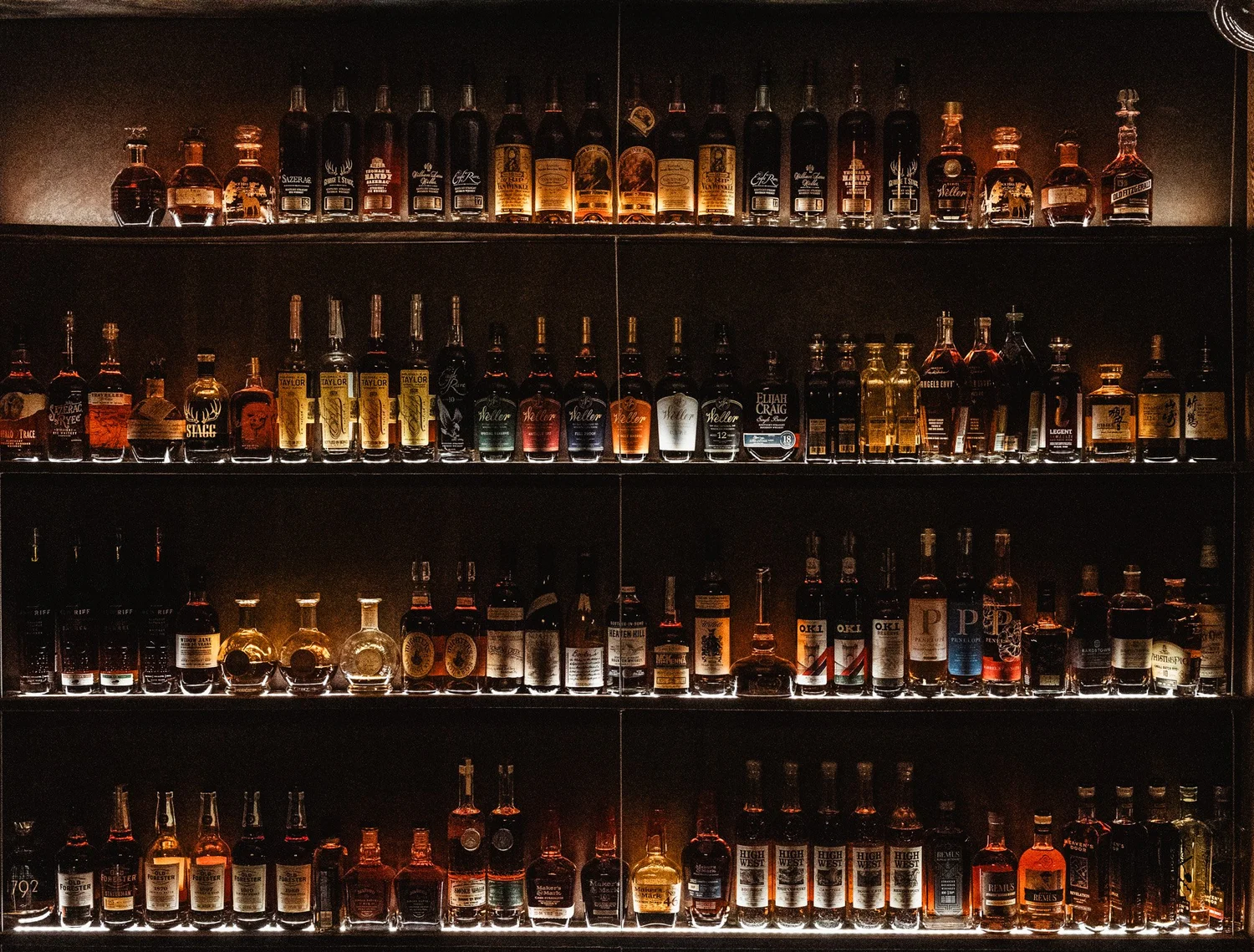 Bar photo 1