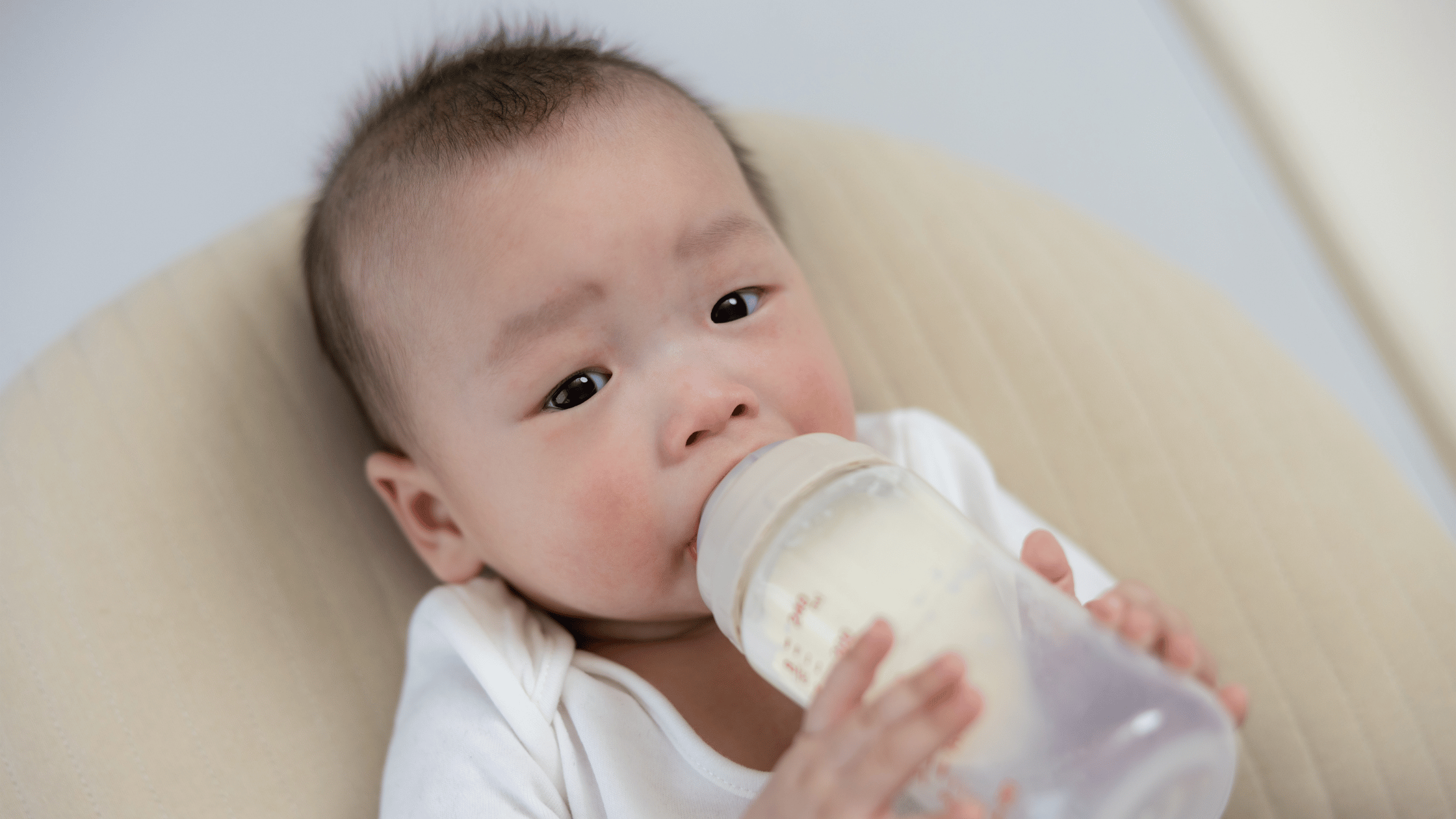 How Tongue Tie Can Affect Breastfeeding, Bottle Feeding, and Solids
