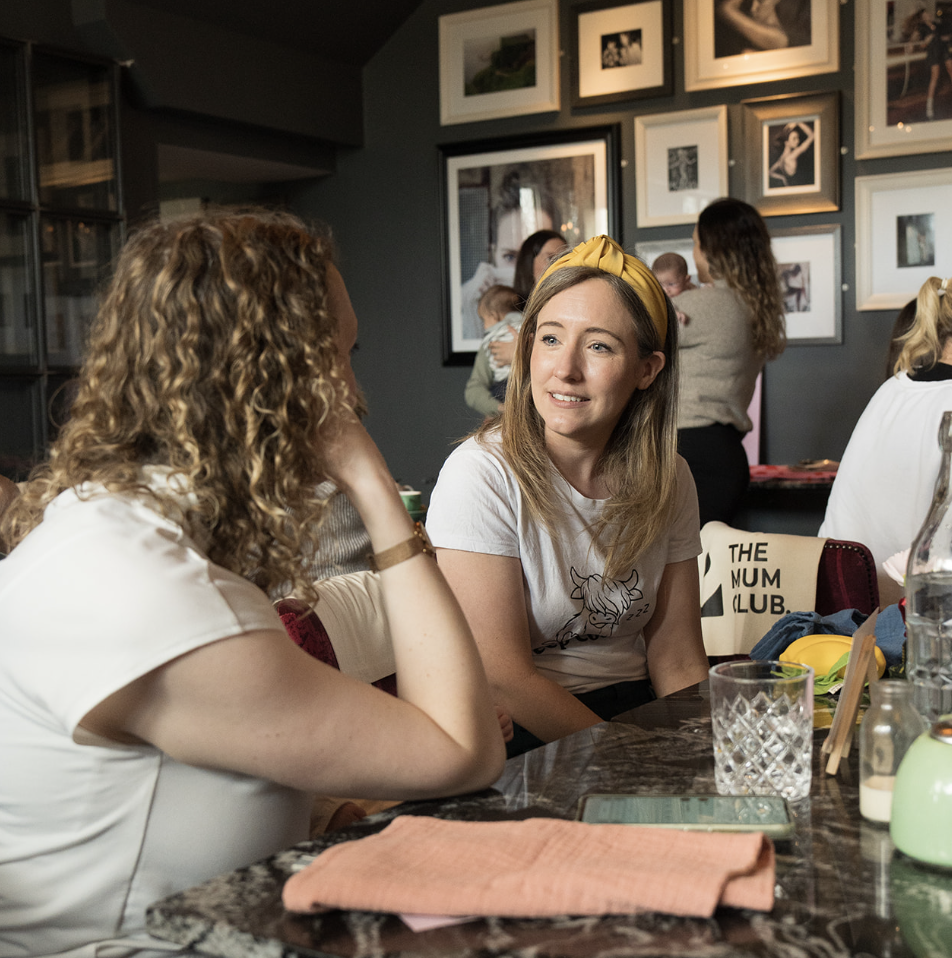 Harriet Beeson, The Wee Sleep Coach, supporting a parent during a baby sleep consultation