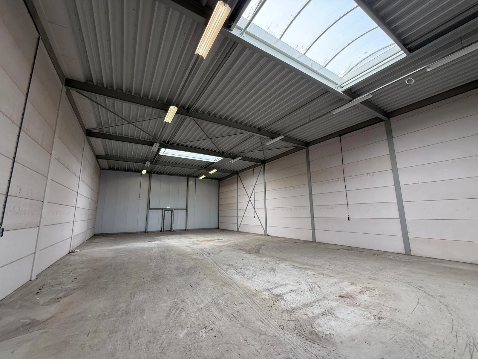 Boekweitstraat 13 hal I.jpeg