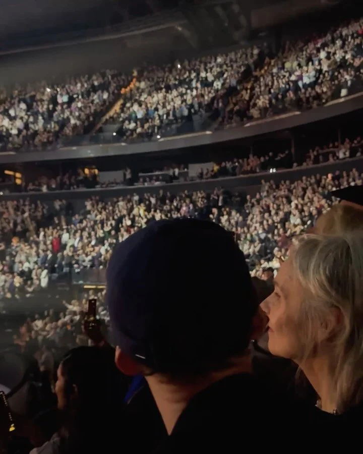 𝚃𝚑𝚎 𝙹𝚞𝚗𝚘&rsquo;𝚜 𝚝𝚑𝚒𝚜 𝚢𝚎𝚊𝚛 ♡ 𝚝𝚞𝚛𝚗𝚜 𝚘𝚞𝚝 𝚕𝚒𝚕 𝚌𝚞𝚣 𝚐𝚘𝚝 𝚝𝚘 𝚜𝚎𝚎 𝚁𝚞𝚜𝚑 𝚏𝚘𝚛 𝚑𝚎𝚛 𝚜𝚠𝚎𝚎𝚝 𝚜𝚒𝚡𝚝𝚎𝚎𝚗 

#junos2026 #rushband #canadianmusic #junoawards #canadianlivemusic